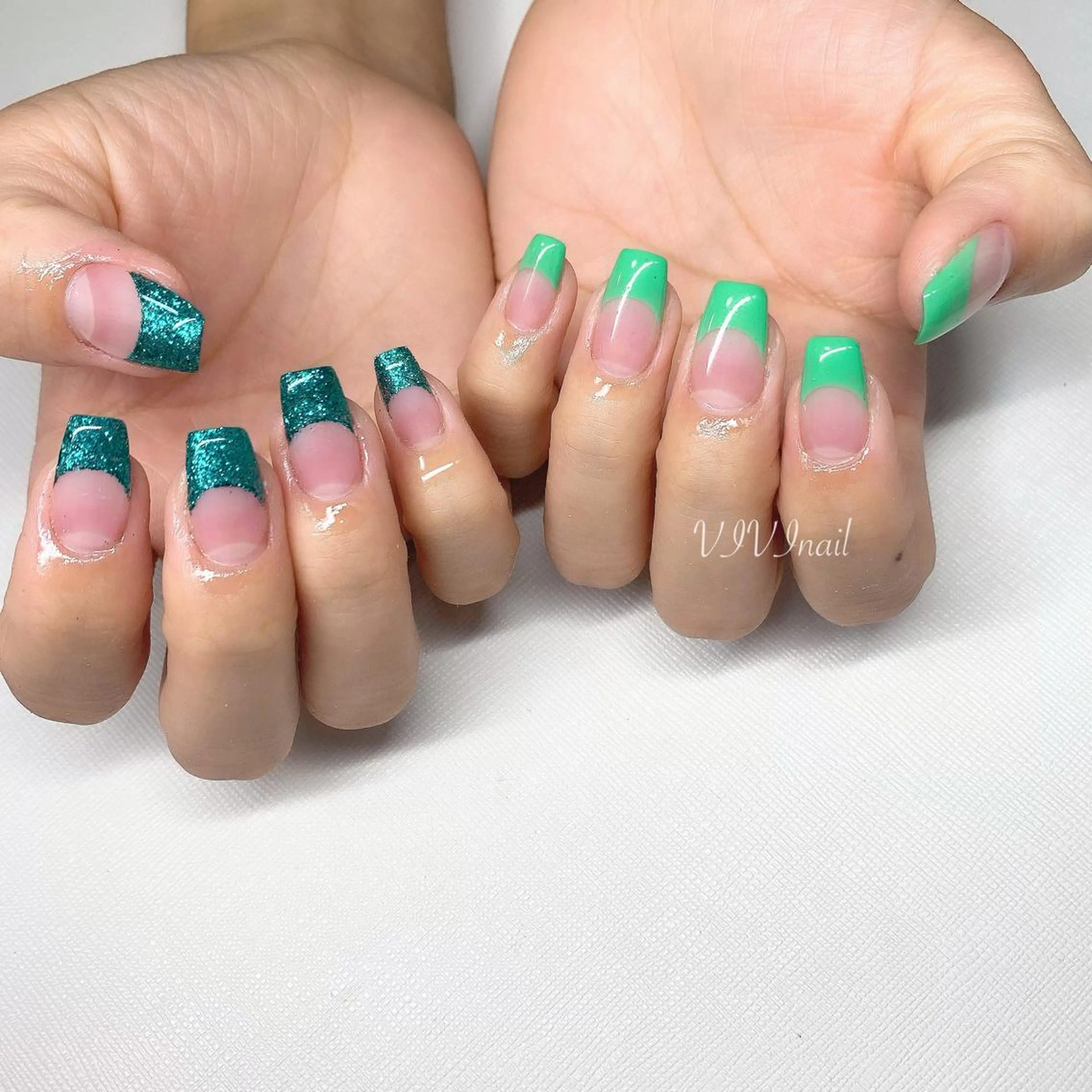 ネイル フレンチネイル ハンドネイル vivi nailのネイルデザイン