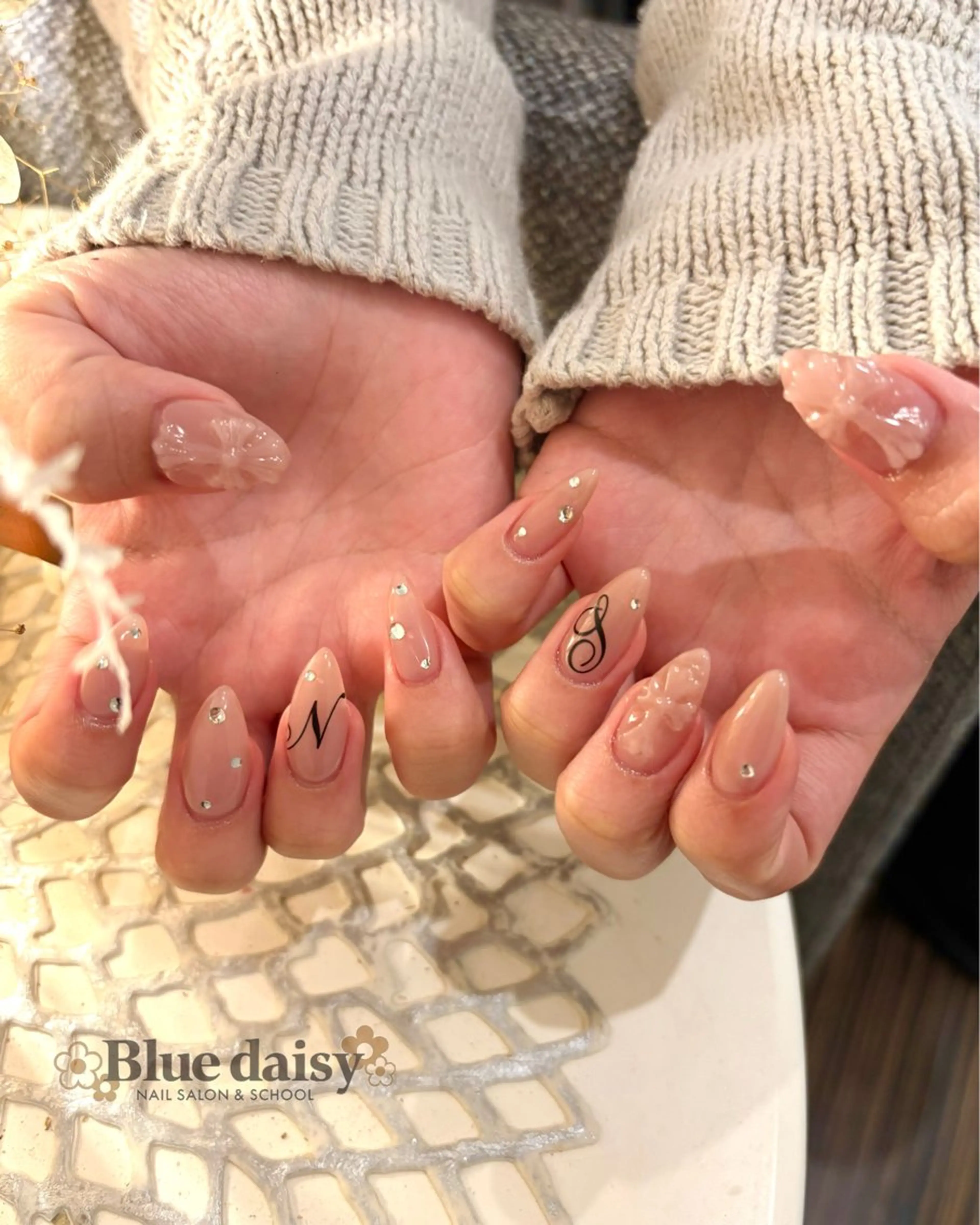 ネイル ハンドネイル Blue daisy 栄本店のネイルデザイン