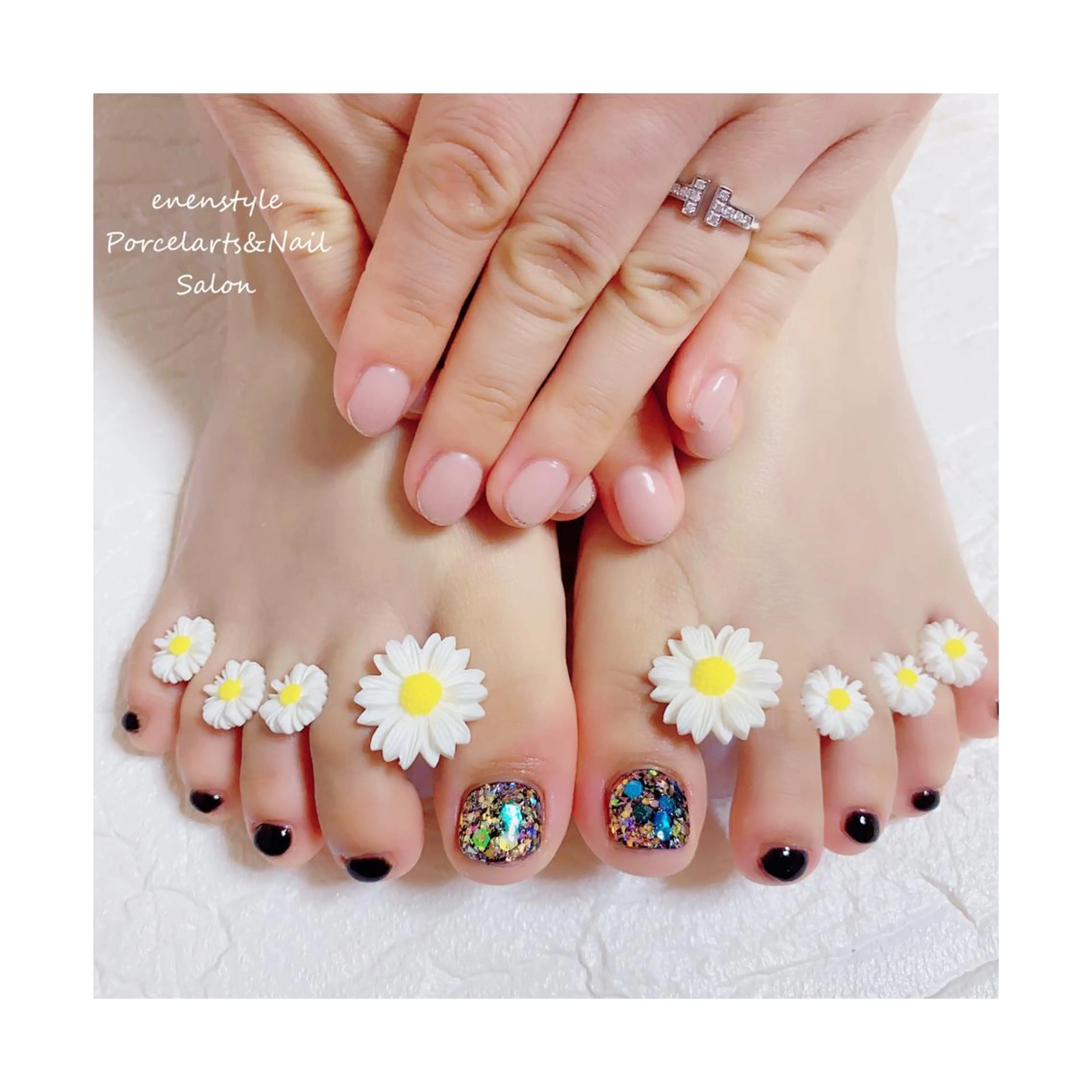 ミディアム ネイル 👑enen style👑のネイルデザイン