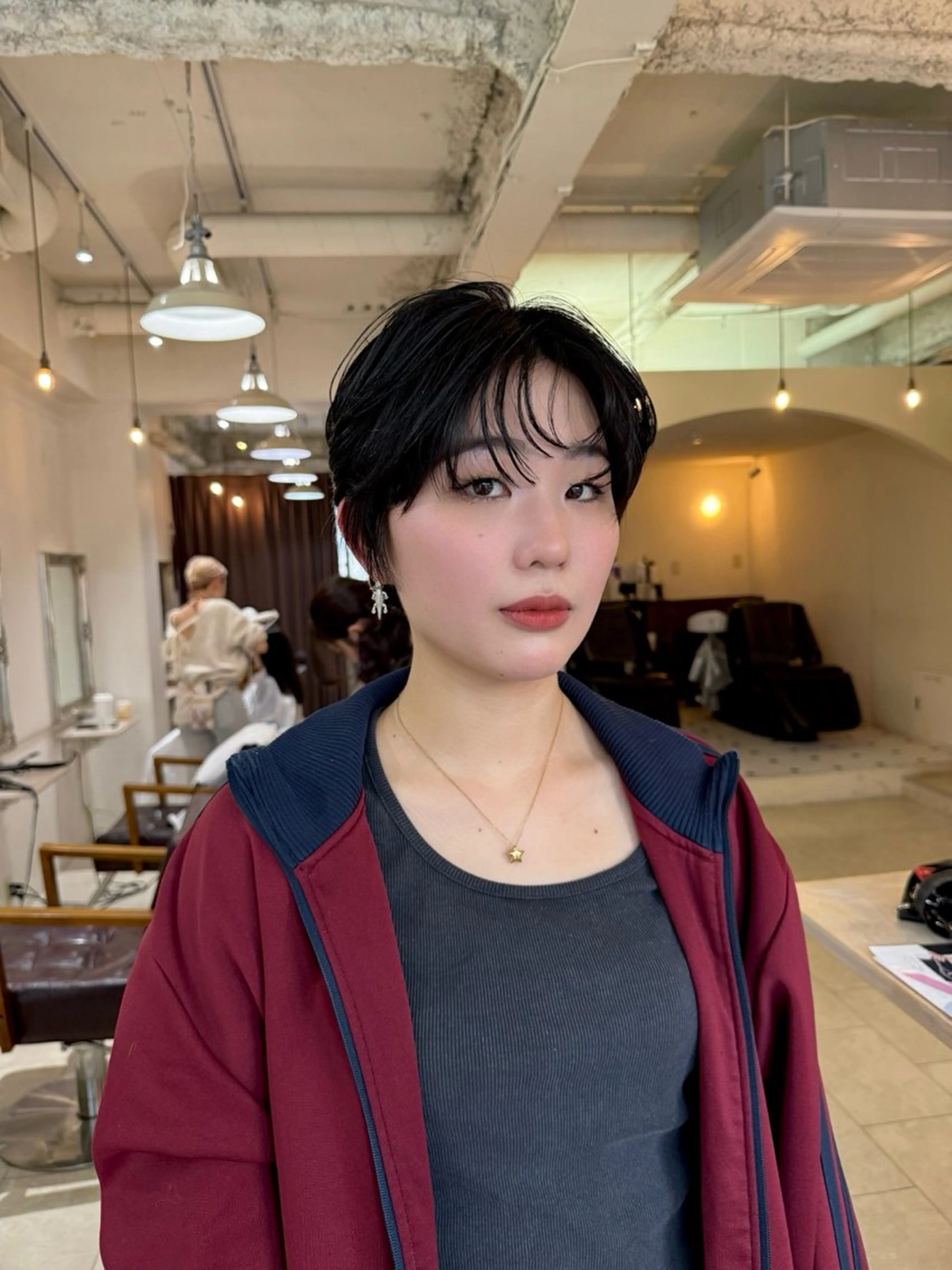 ショート カット Maho/海外 レイヤー/ハッシュのヘアスタイル