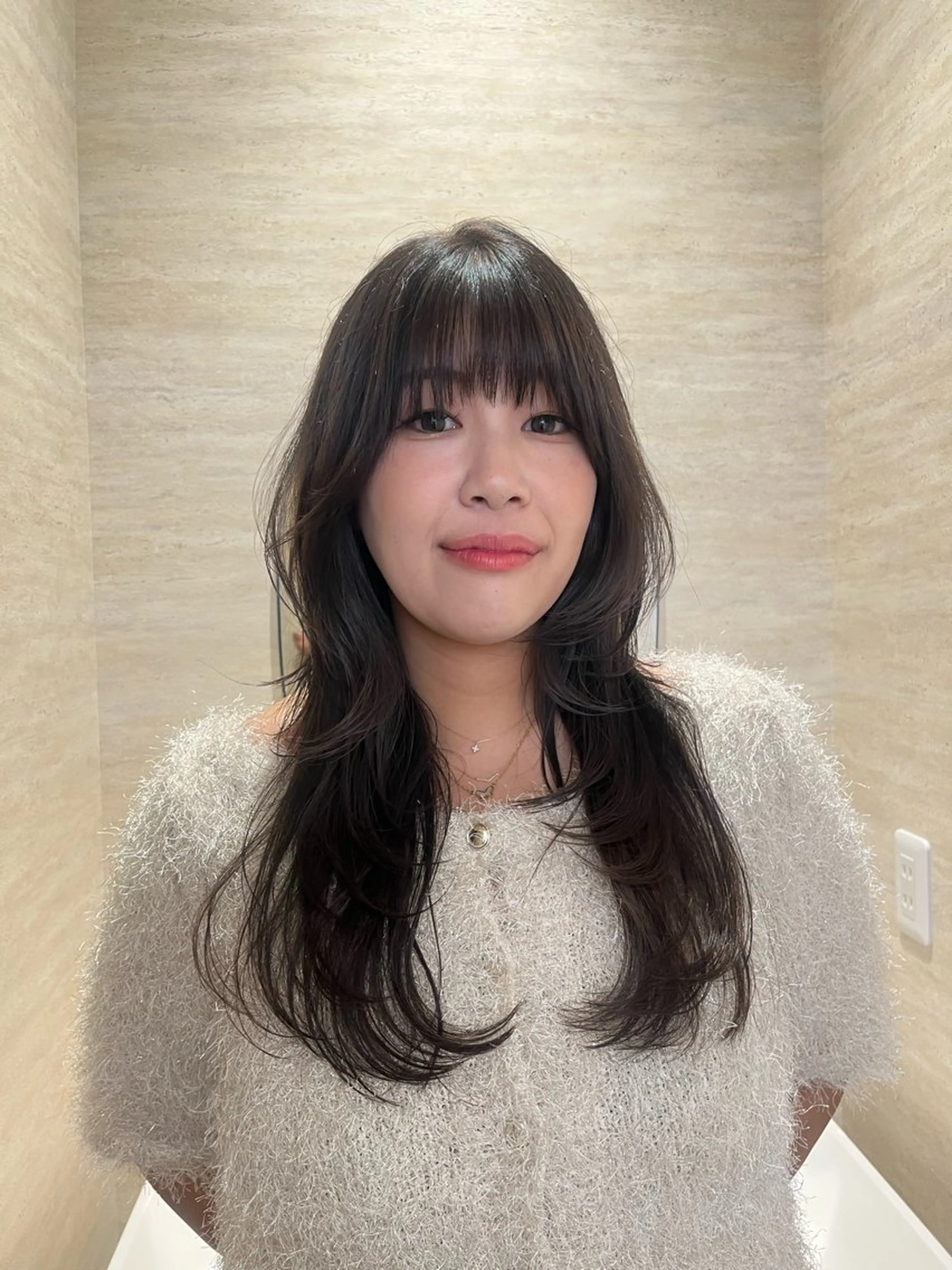 ロング カラー 柔らかい艶暖色 レイヤー🫧姫汝のヘアスタイル