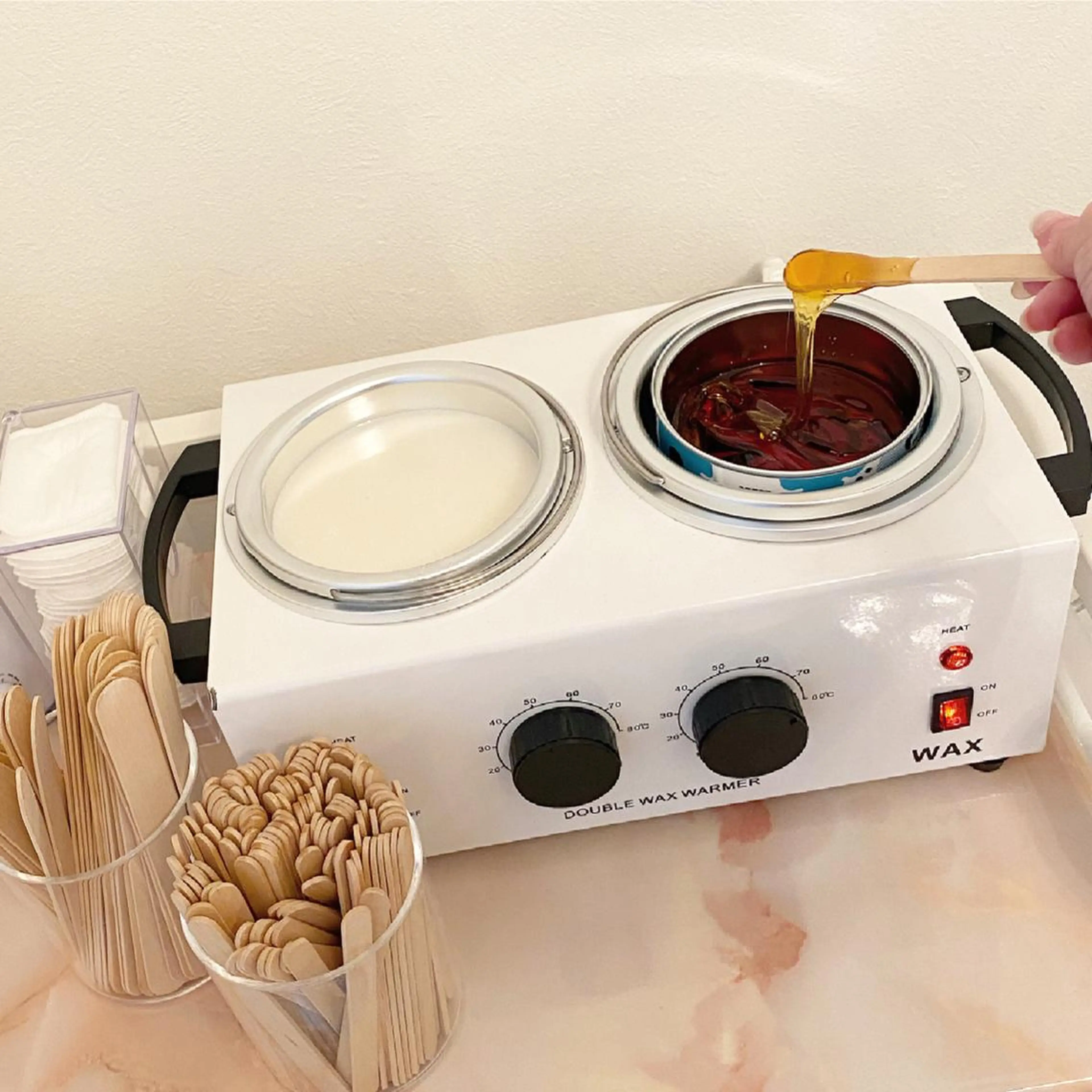 ブラジリアンワックスVIO×へそ下orおしりの写真