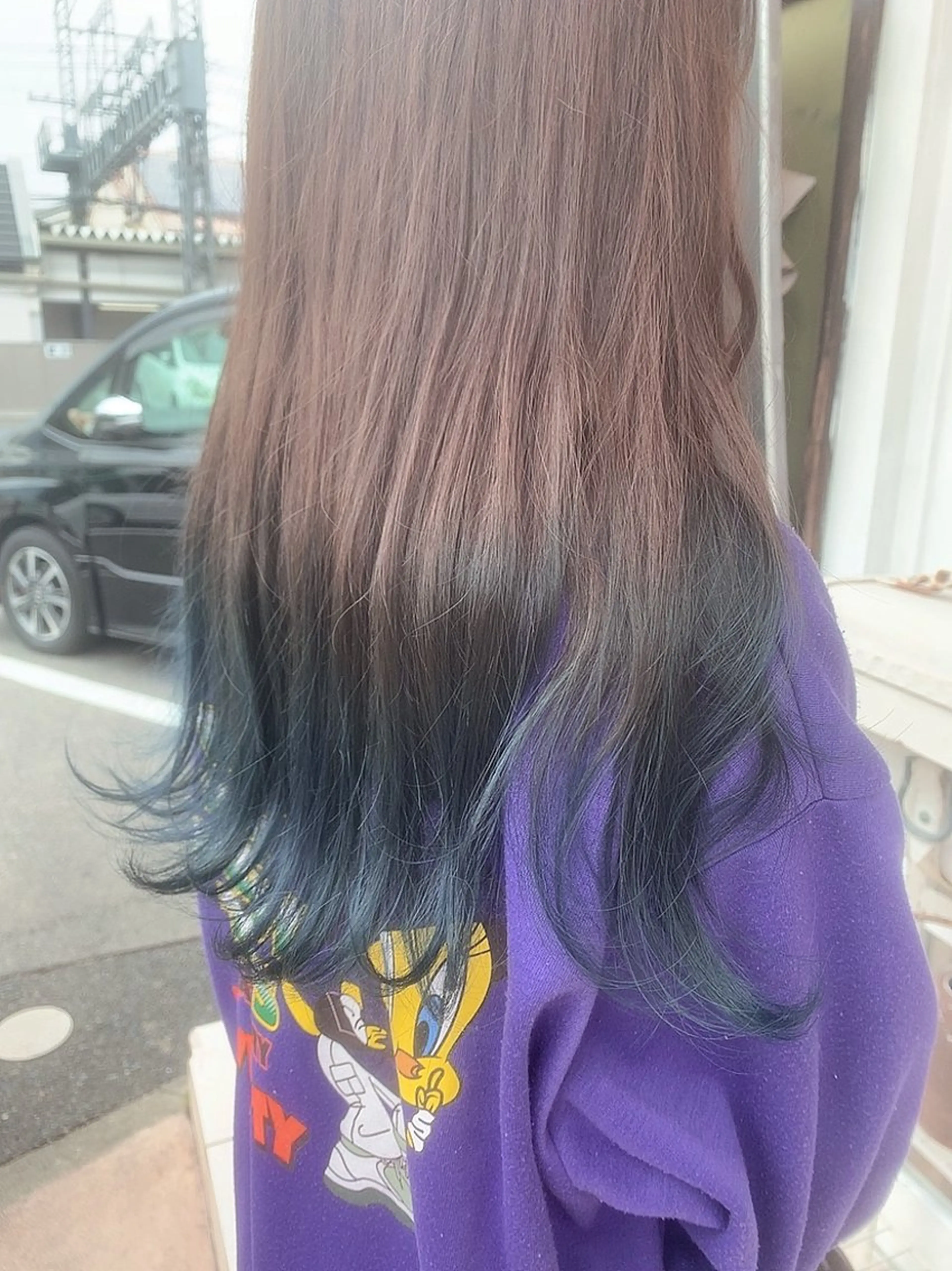 ロング カラー ブリーチ ブルーカラー ネイビーカラー 瀧 葉月のヘアスタイル