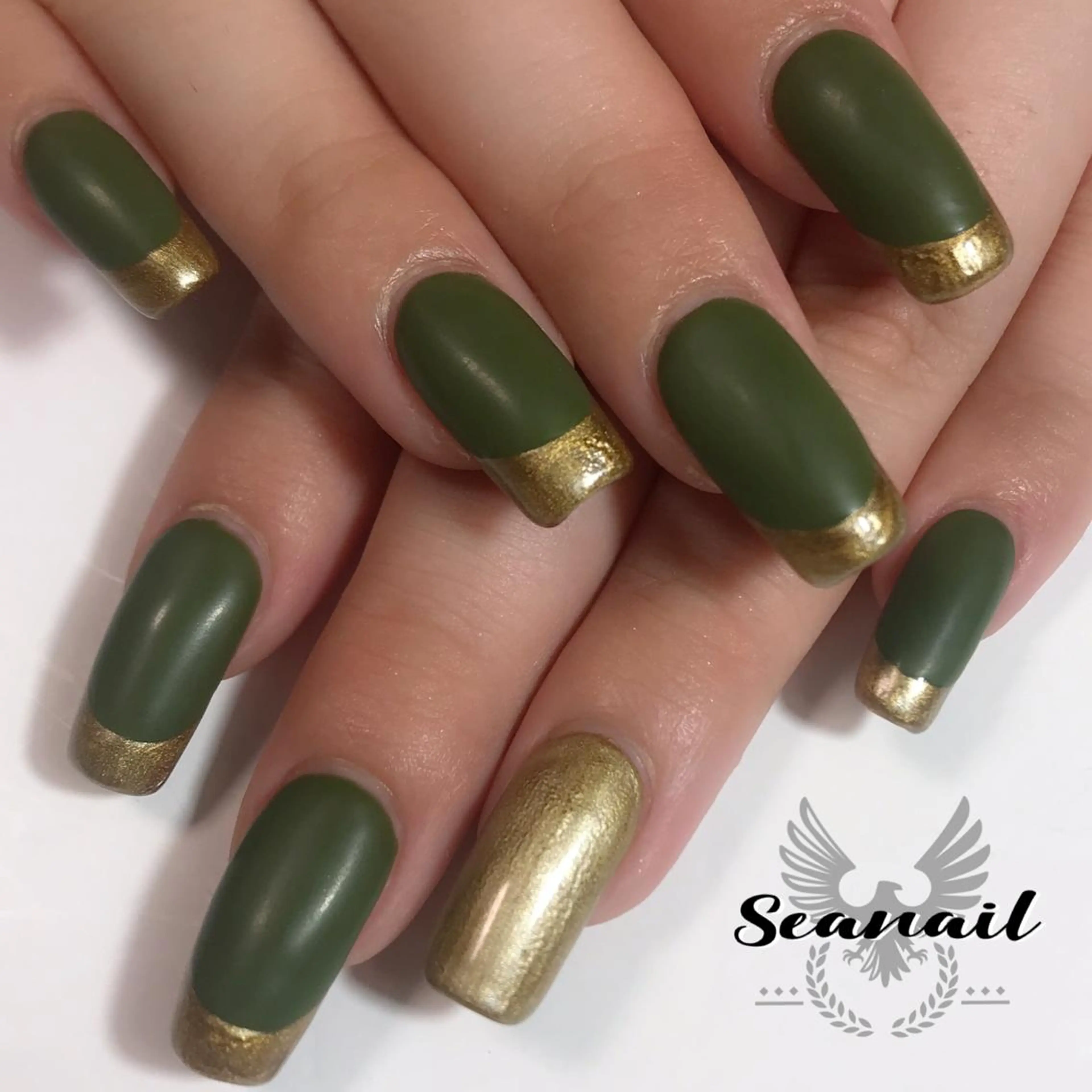 ネイル 小尾 栞のネイルデザイン