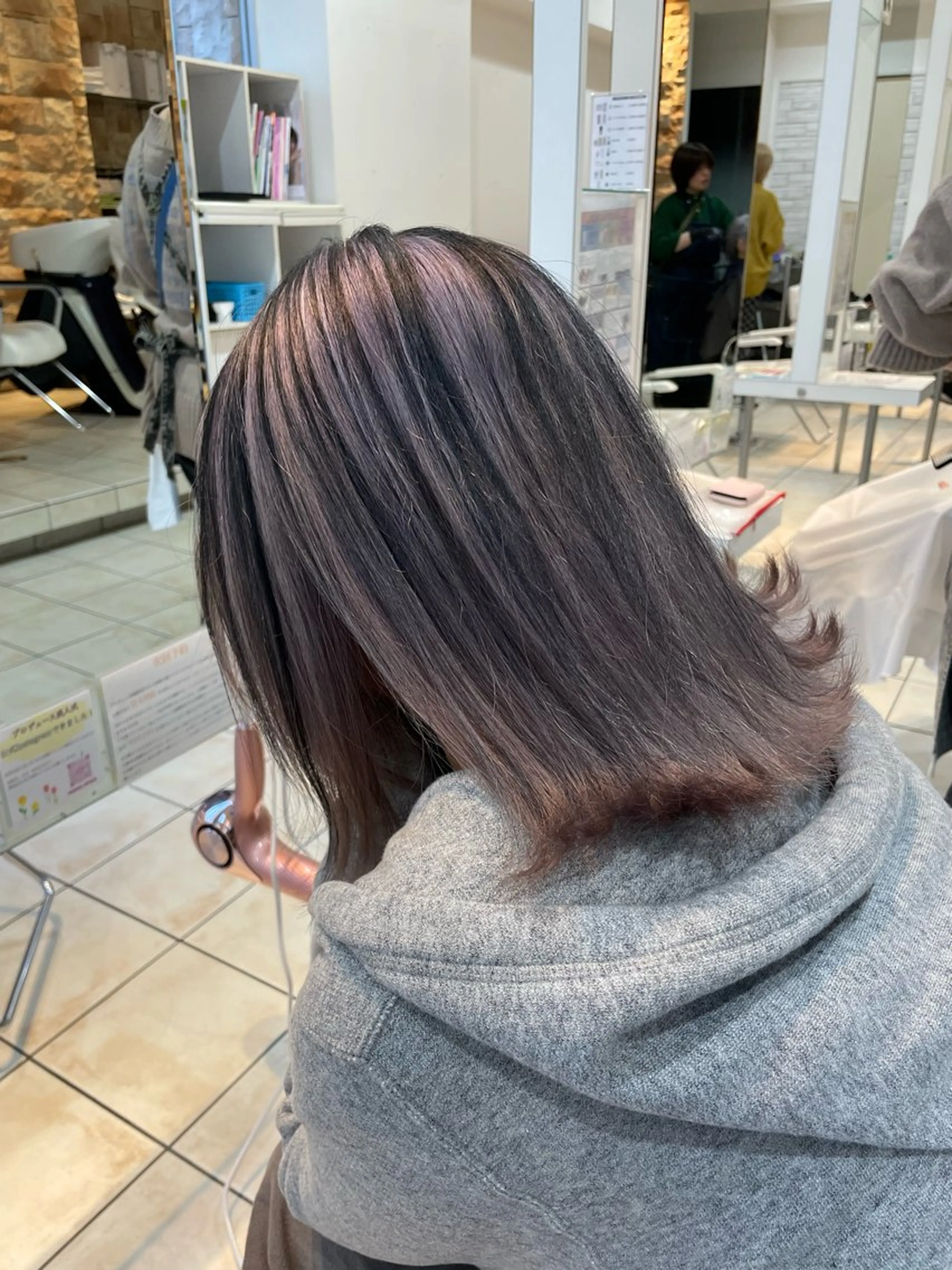 ミディアム カラー 🏰縮毛矯正 🏰NOAのヘアスタイル