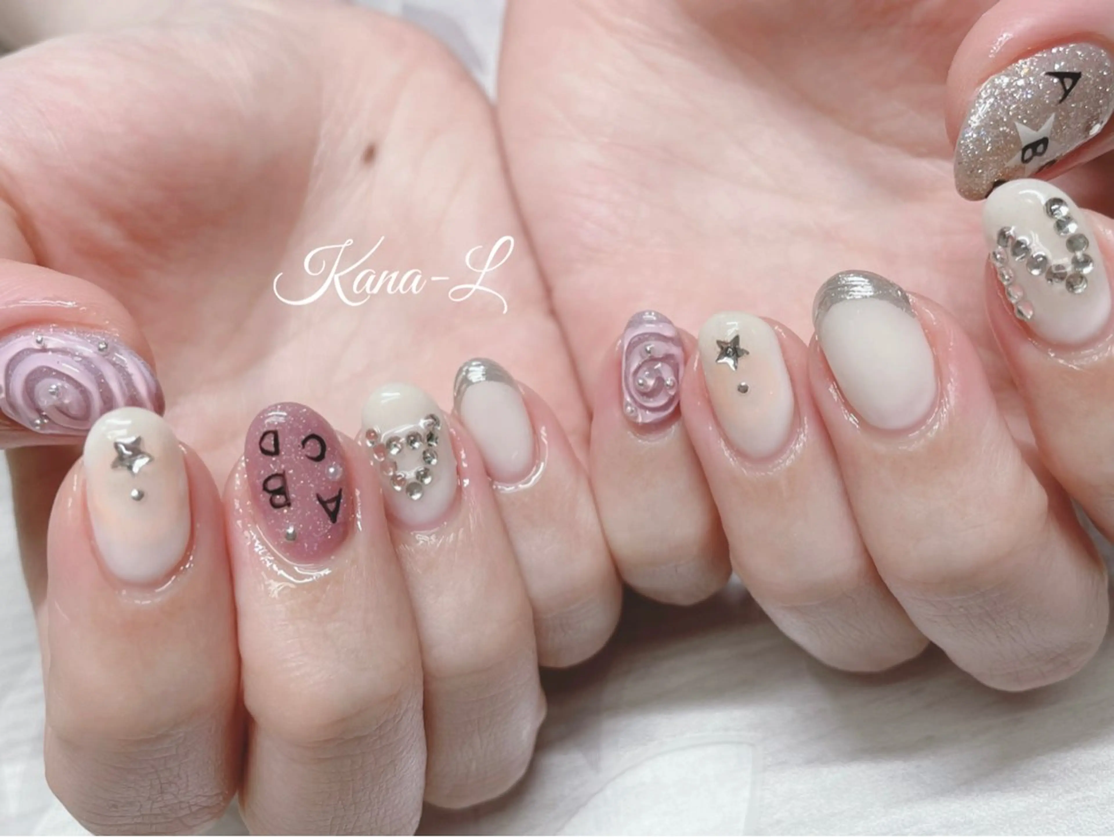 ネイル フレンチネイル ジェルネイル ニュアンスネイル パラジェル ぷっくりネイル 芦辺 香奈のネイルデザイン