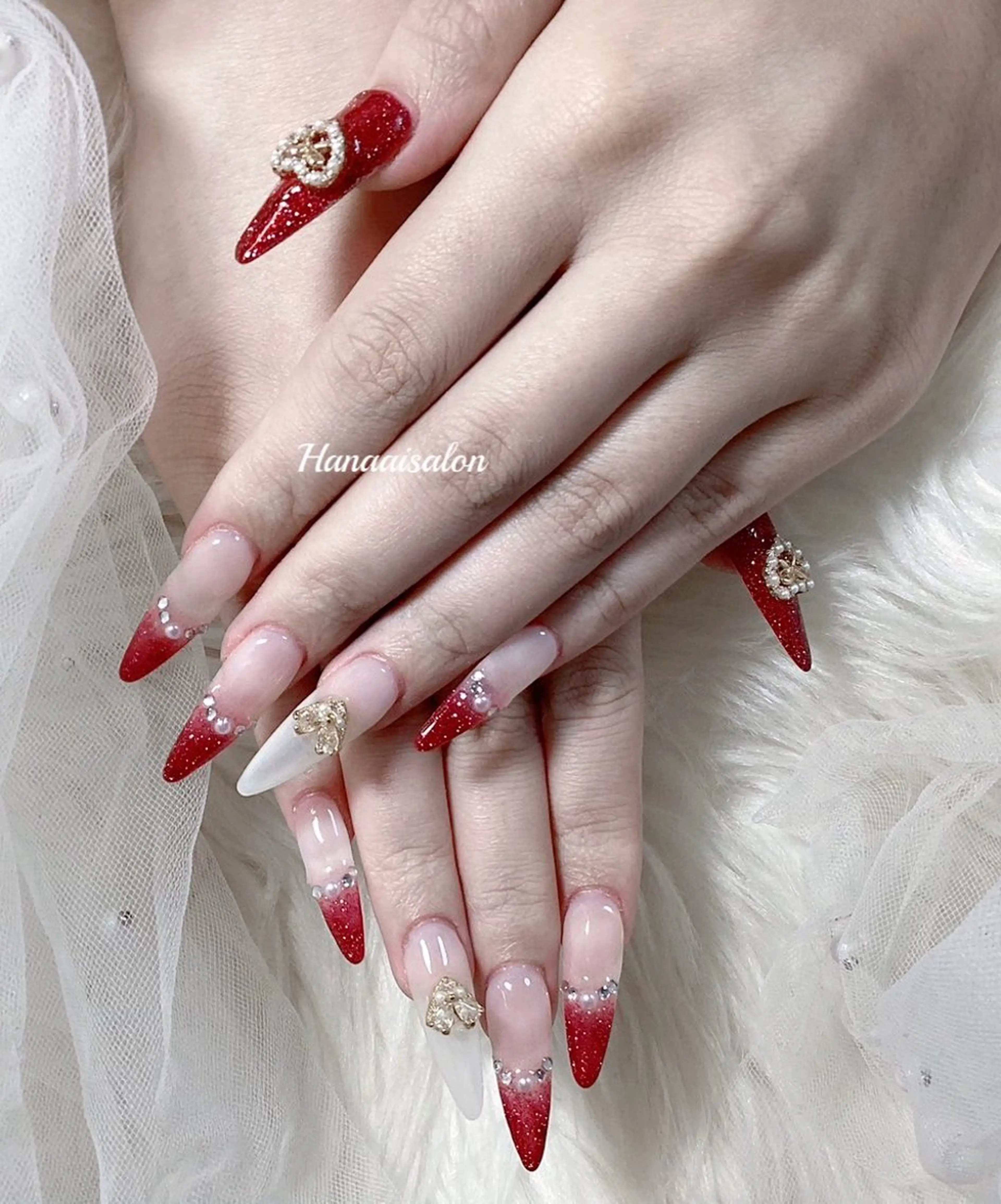 ネイル Hanaai Salonスニタのネイルデザイン