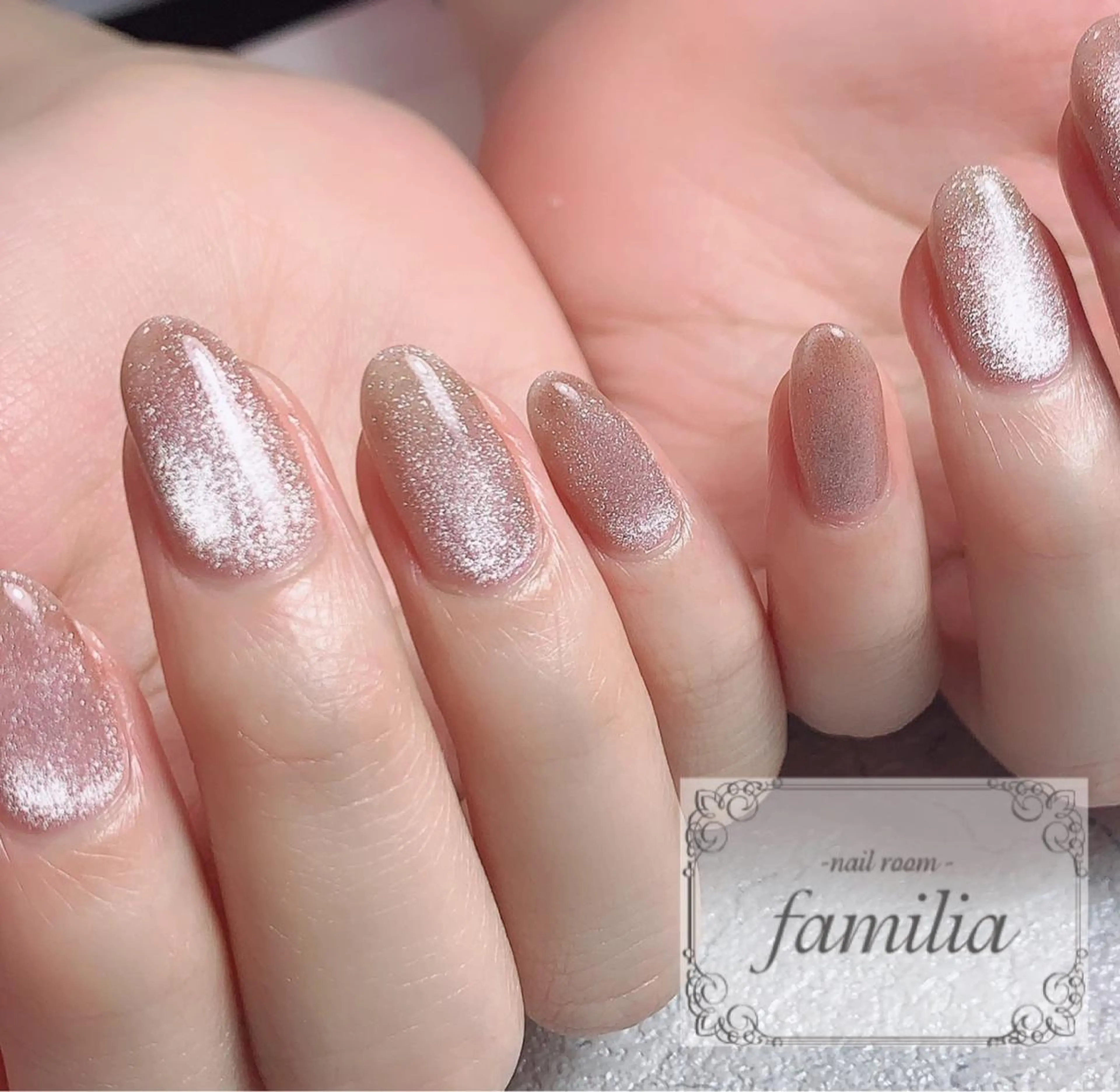 ネイル -nailroom- familiaのネイルデザイン