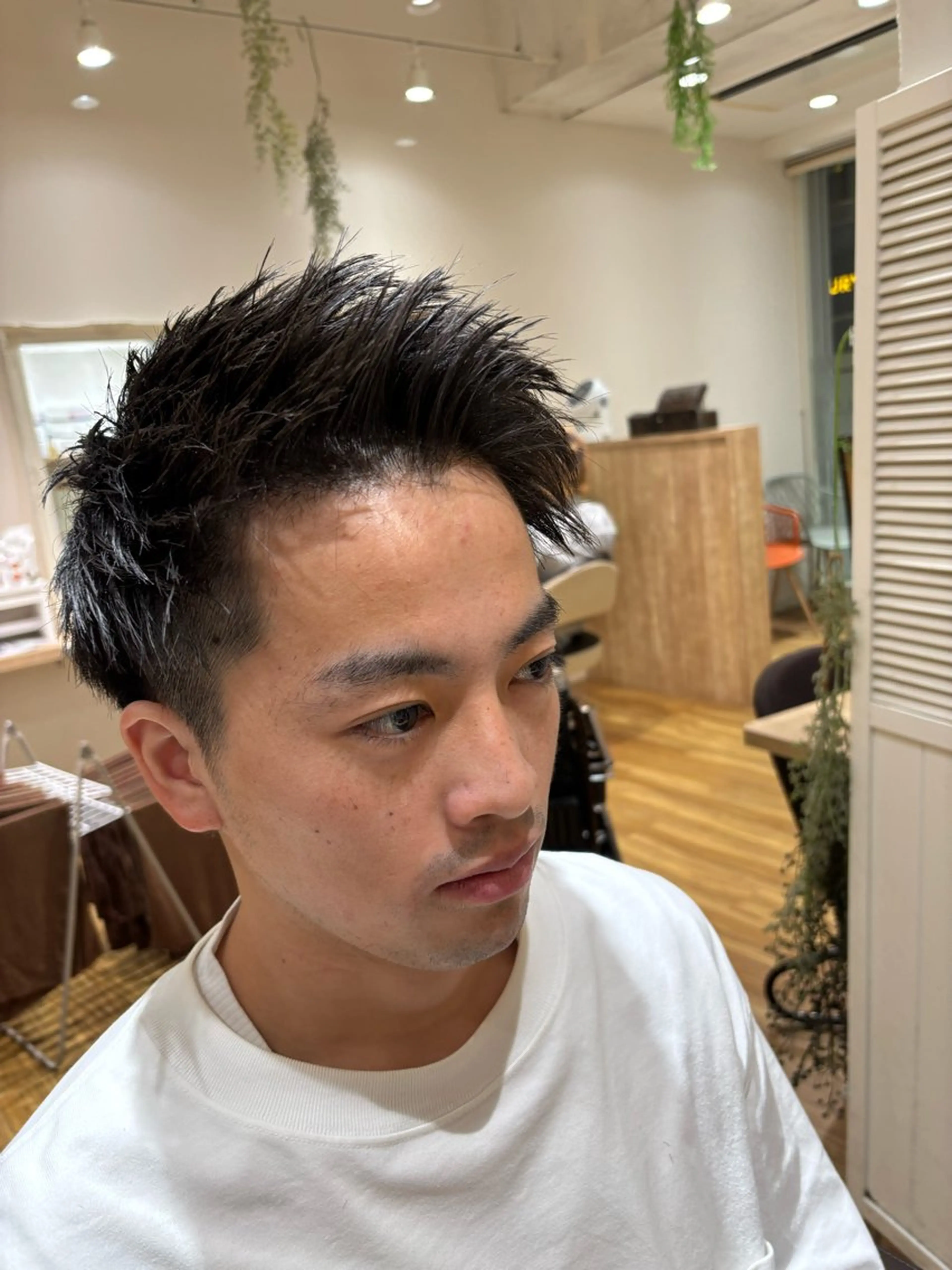 ショート メンズ 渡辺 大雅のヘアスタイル
