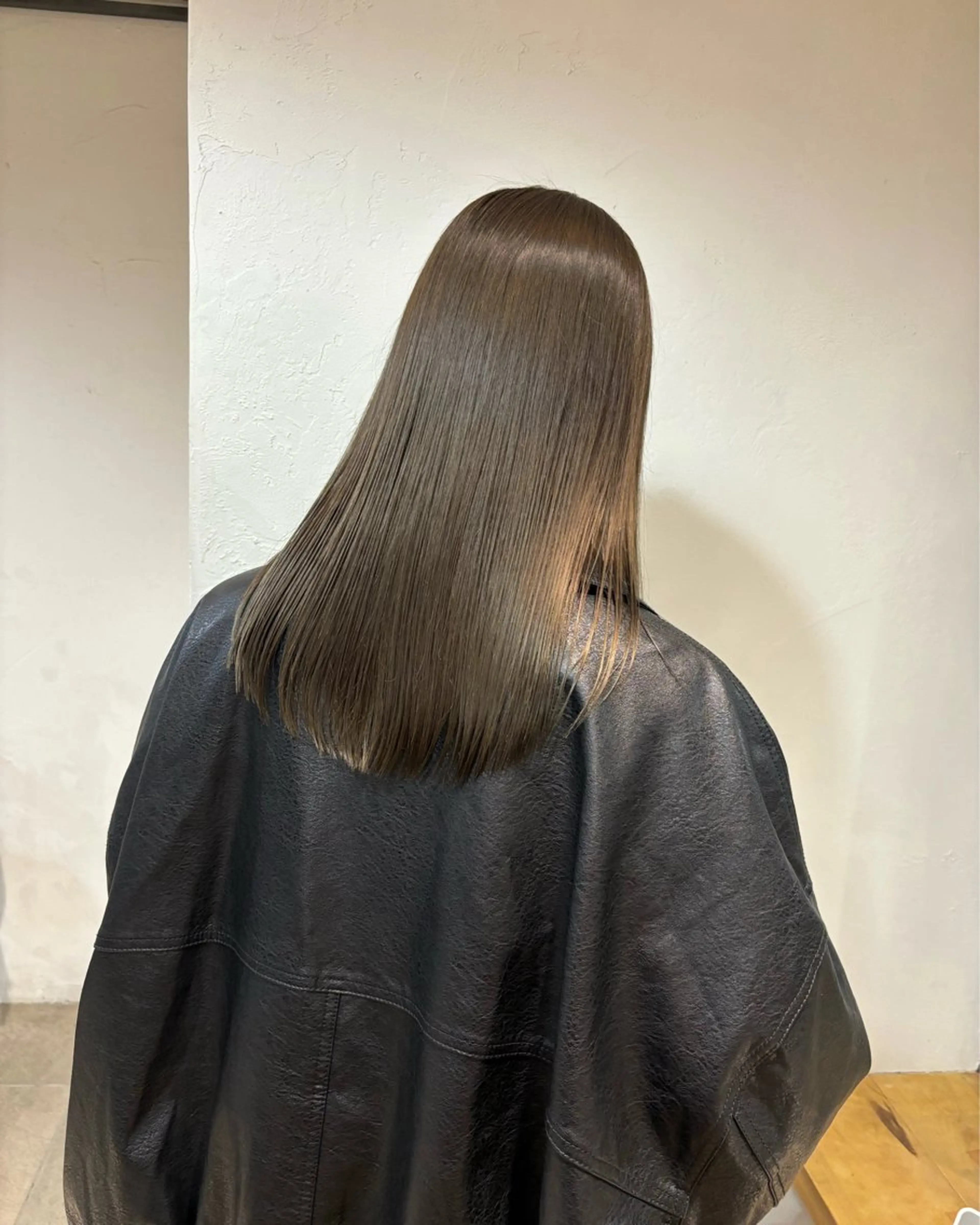 ミディアム カラー ヘアカラー トリートメント ヘッドスパ オリーブ/縮毛♡ Natsuno🩰のヘアスタイル