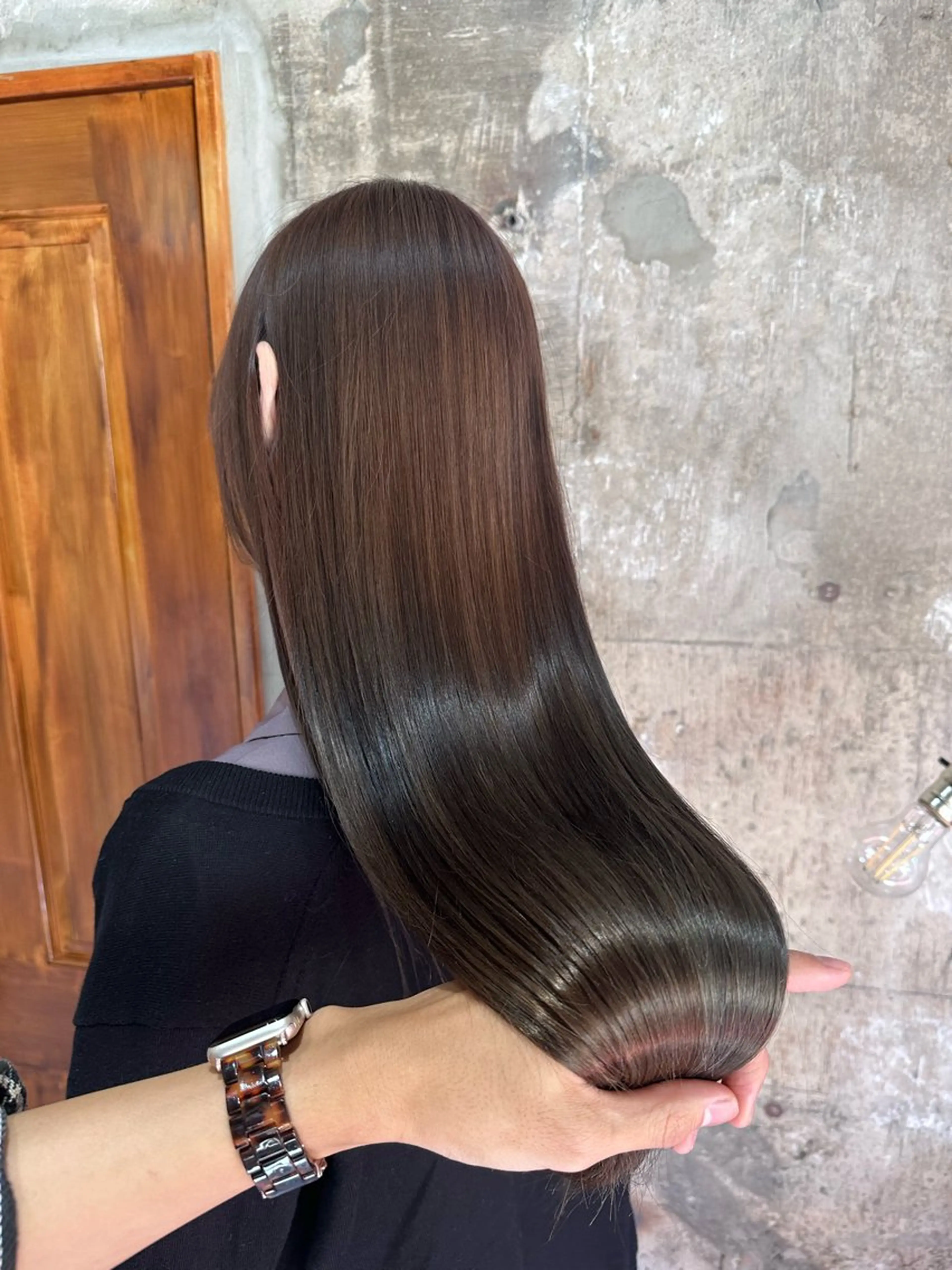 セミロング 顔まわりレイヤー 髪質改善 韓国風ヘア レイヤーカット ローレイヤー カット ヘアカラー トリートメント Masena所属・【必ず似合わせます】 川口航平のヘアスタイル