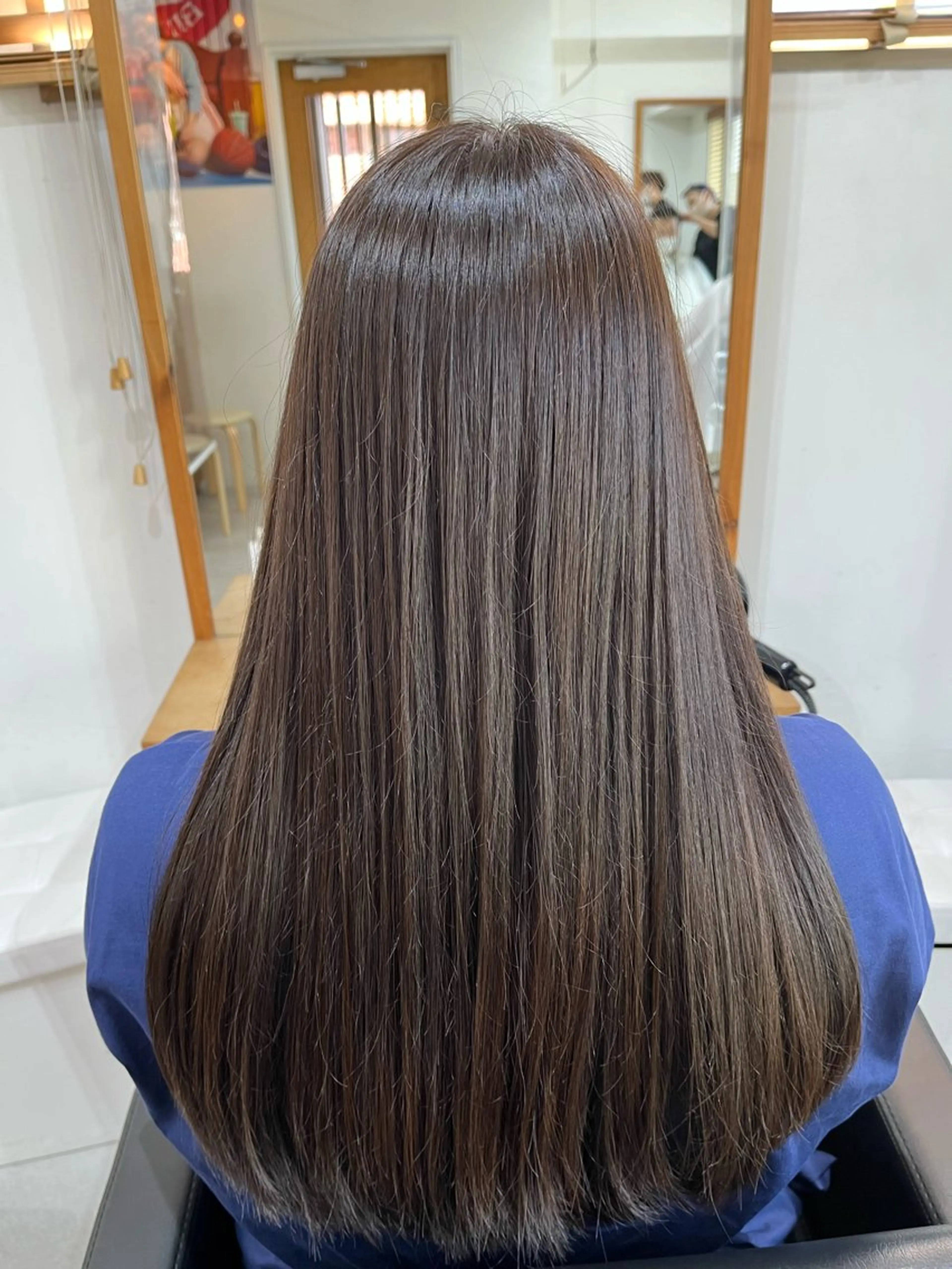 ロング カラー ✨🎨ブリーチなし 透明感カラー✨美友のヘアスタイル