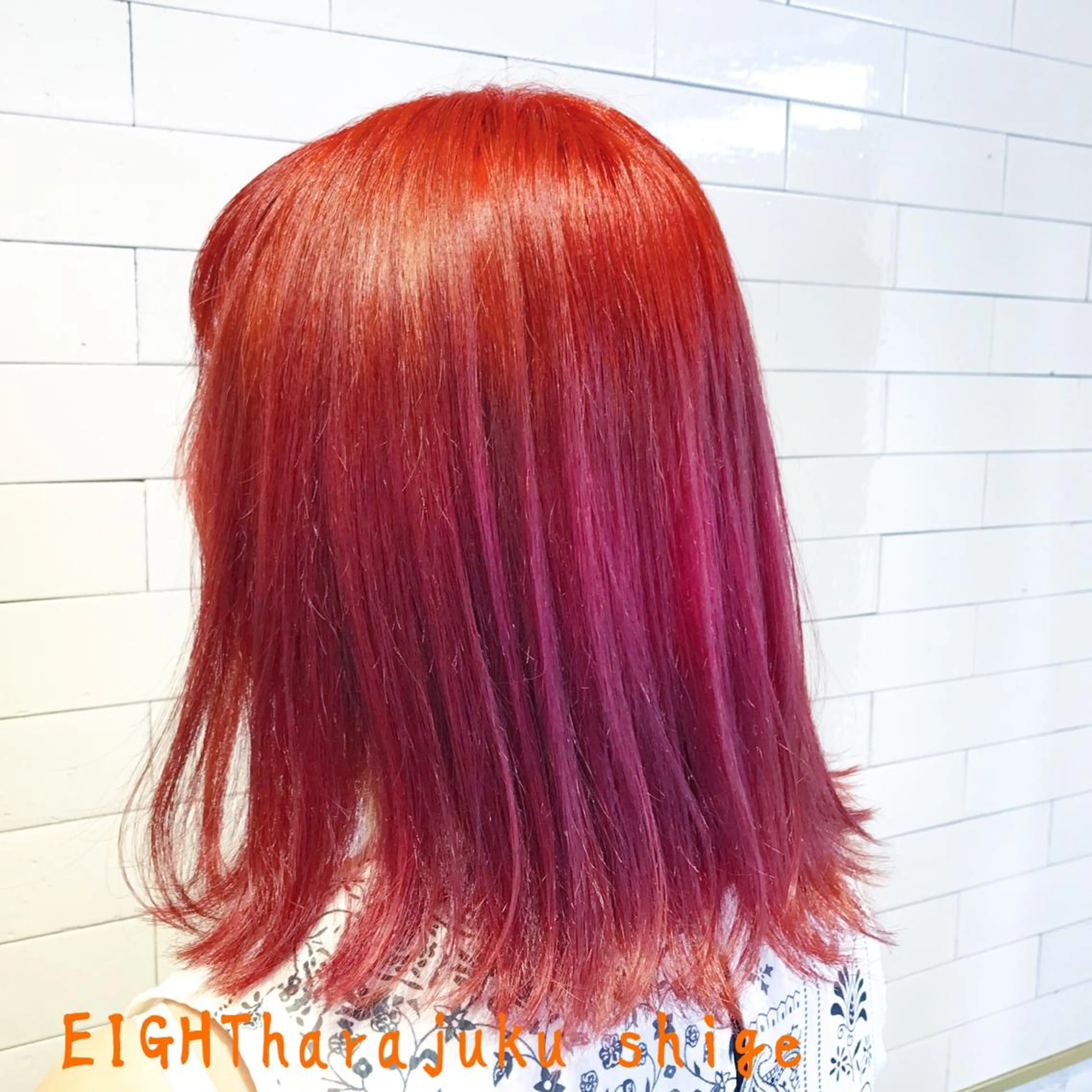 ショート カラー レッドカラー 及川シゲル 髪質改善講師のヘアスタイル