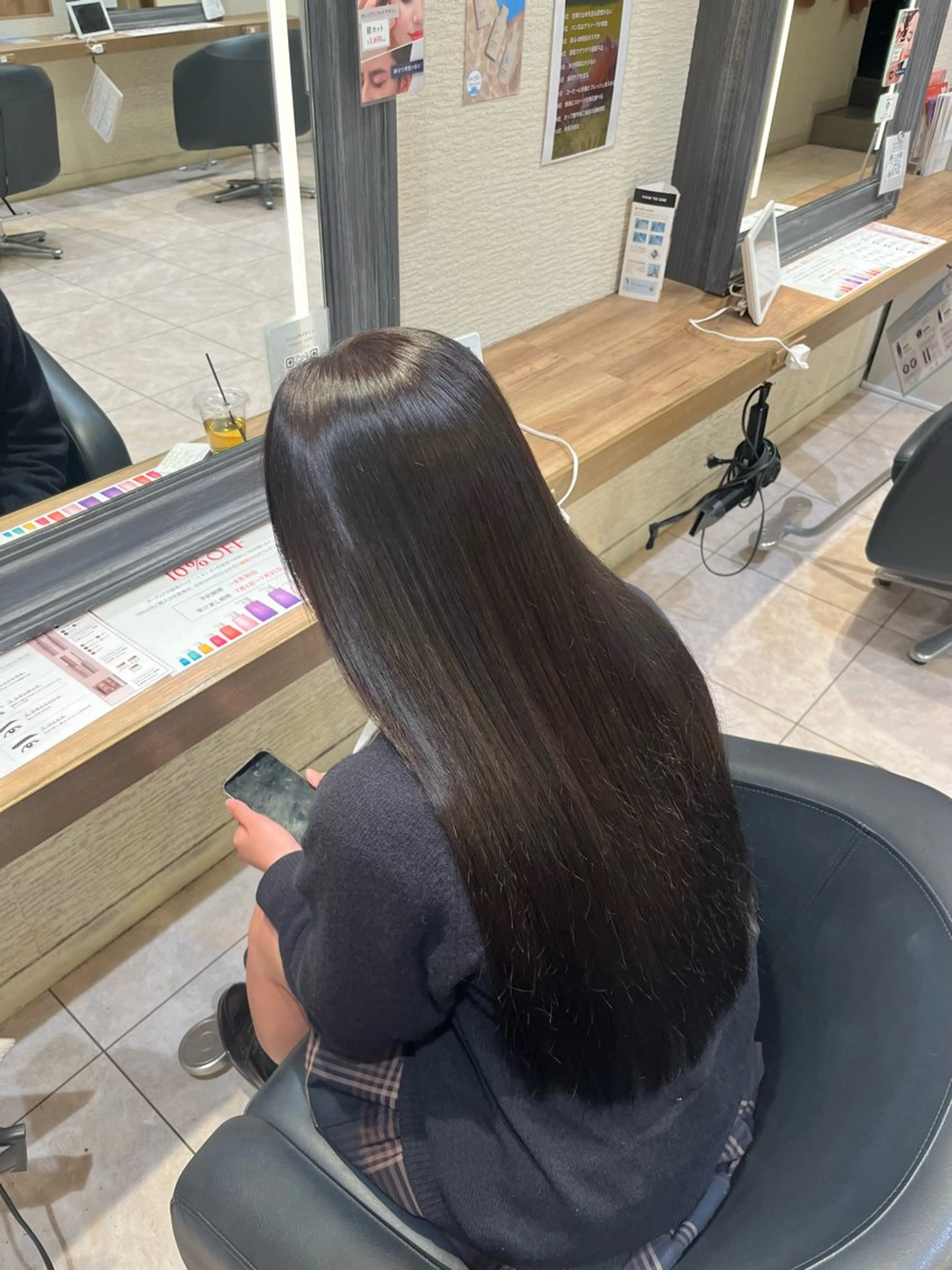 ロング ハイトーン／アレンジ 🩵NANAMIのヘアスタイル