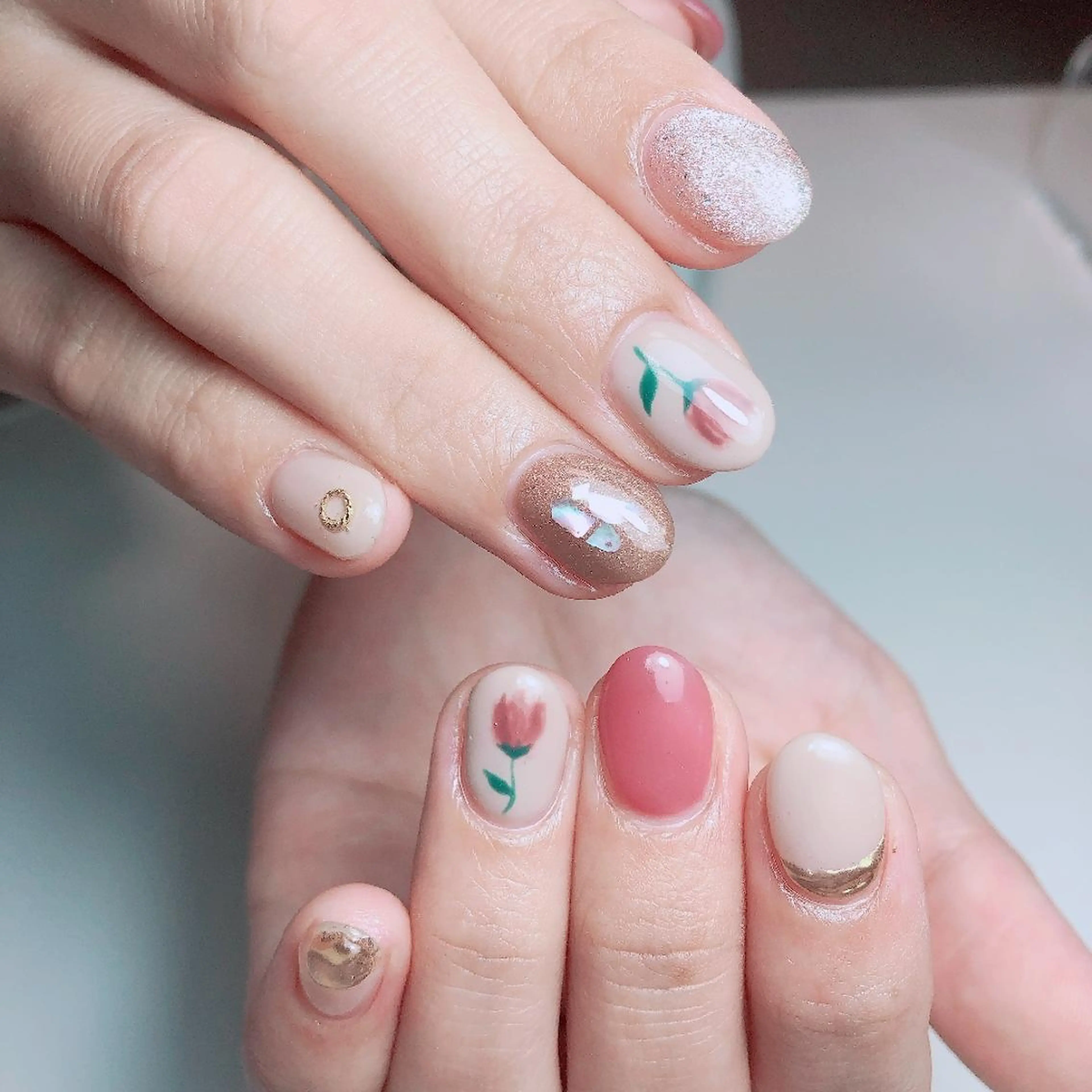 セミロング ネイル フラワーネイル 持ち込み ニュアンスネイル ☺︎山部 志麻☺︎のネイルデザイン