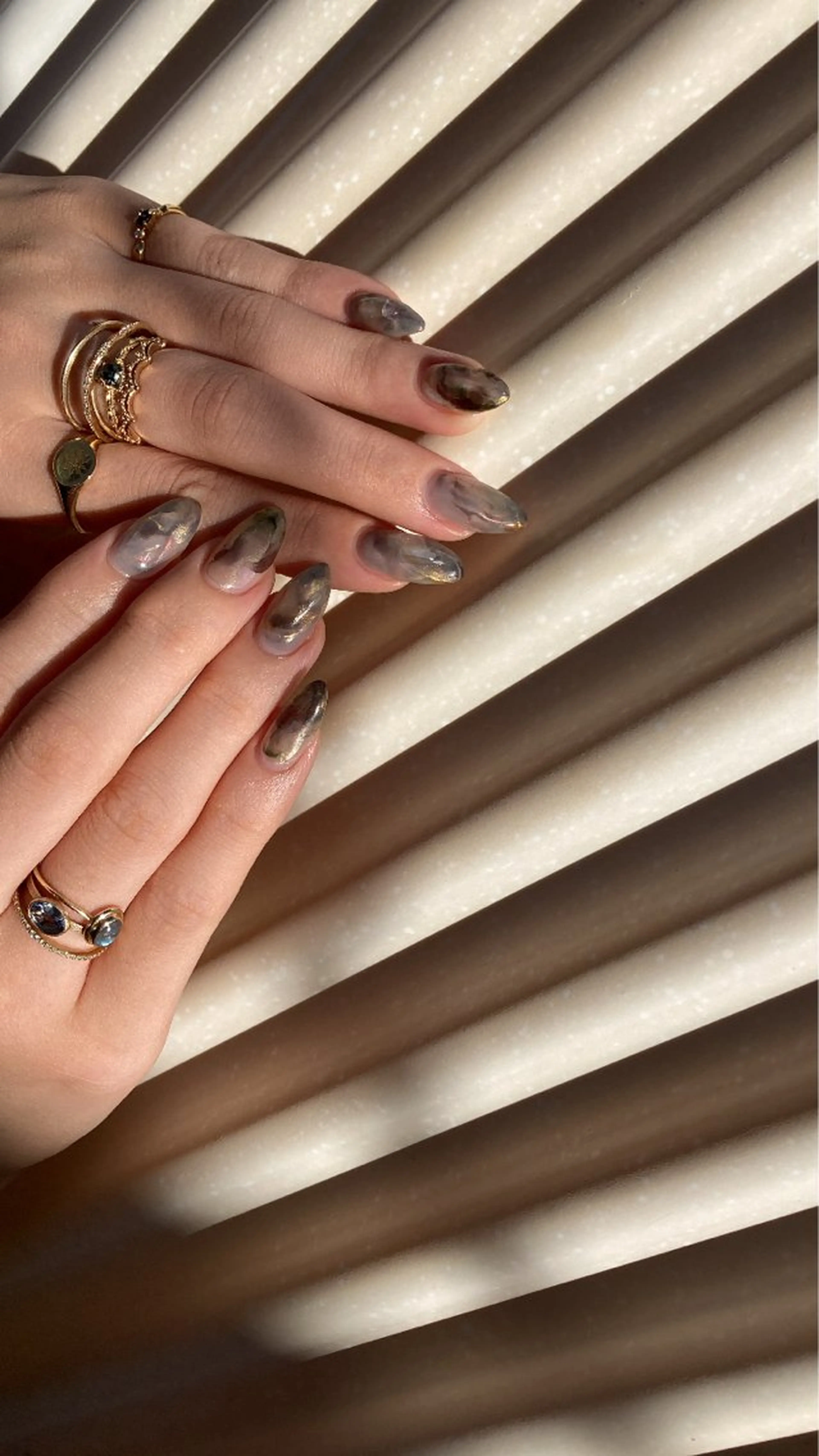 ネイル nailsalon　hue所属・小山 羽奈のネイルデザイン