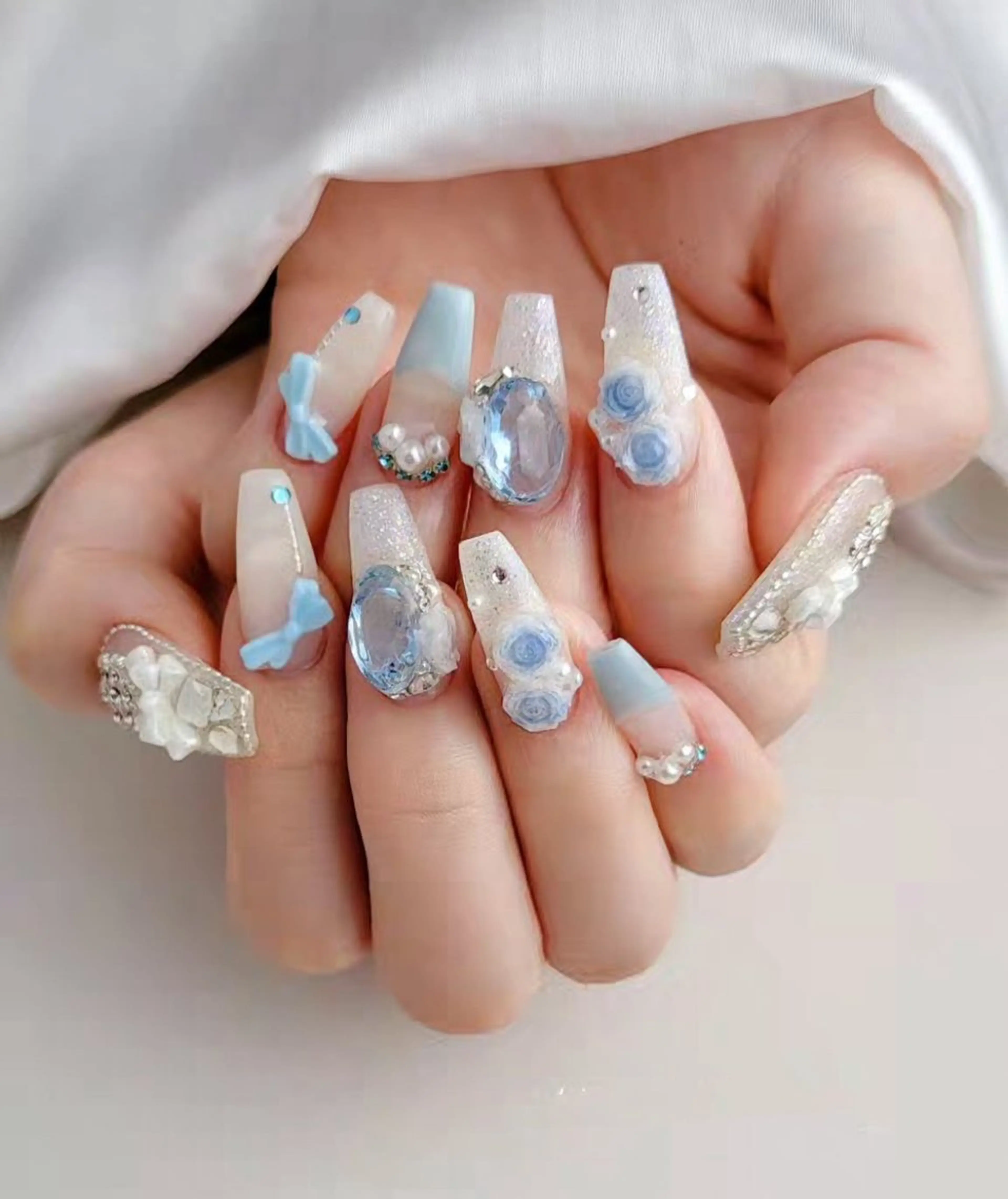 ネイル ハンドネイル 小方 サトミのネイルデザイン