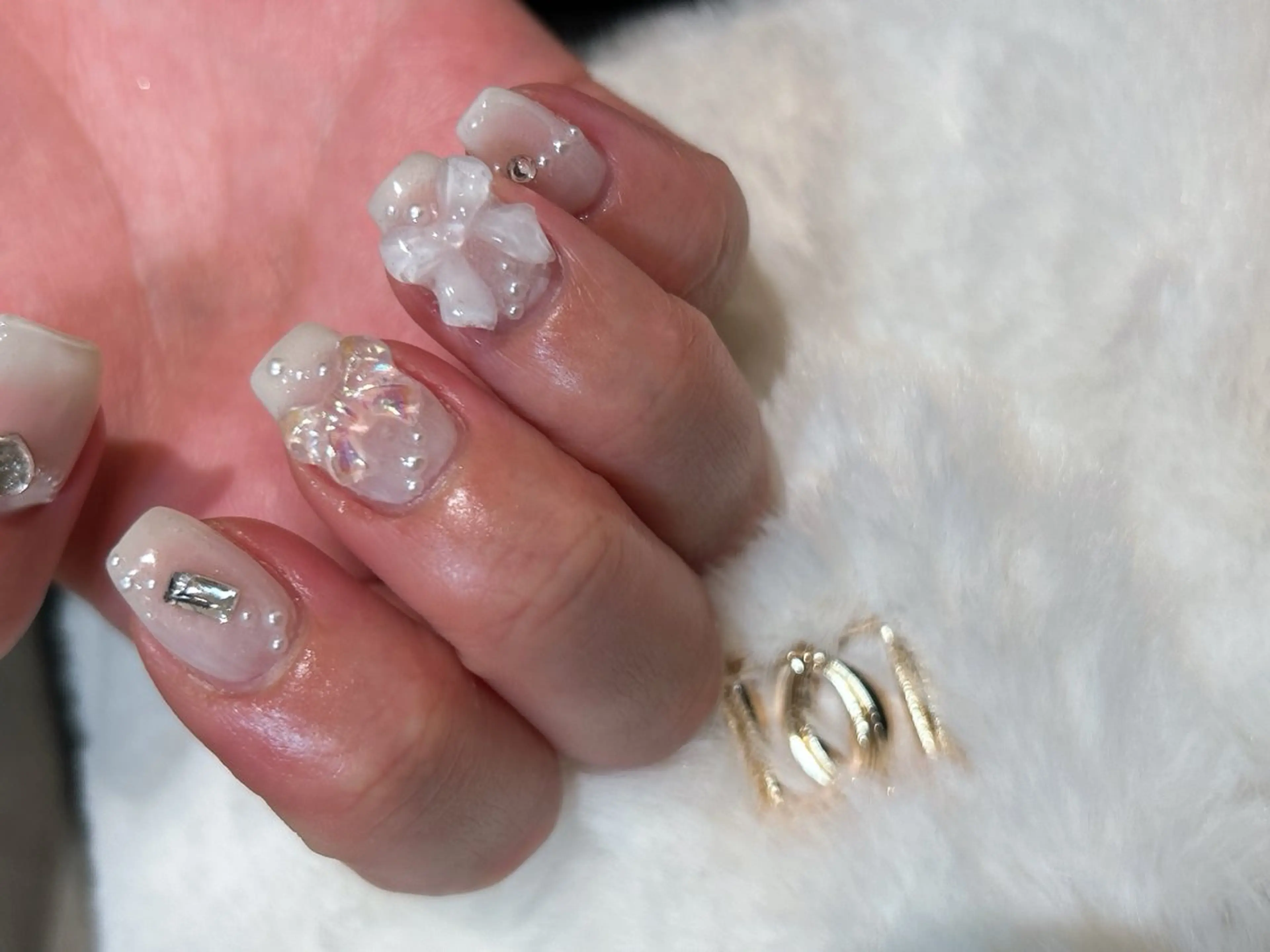 ネイル リボン ハンドネイル フットネイル tote. sumileのネイルデザイン