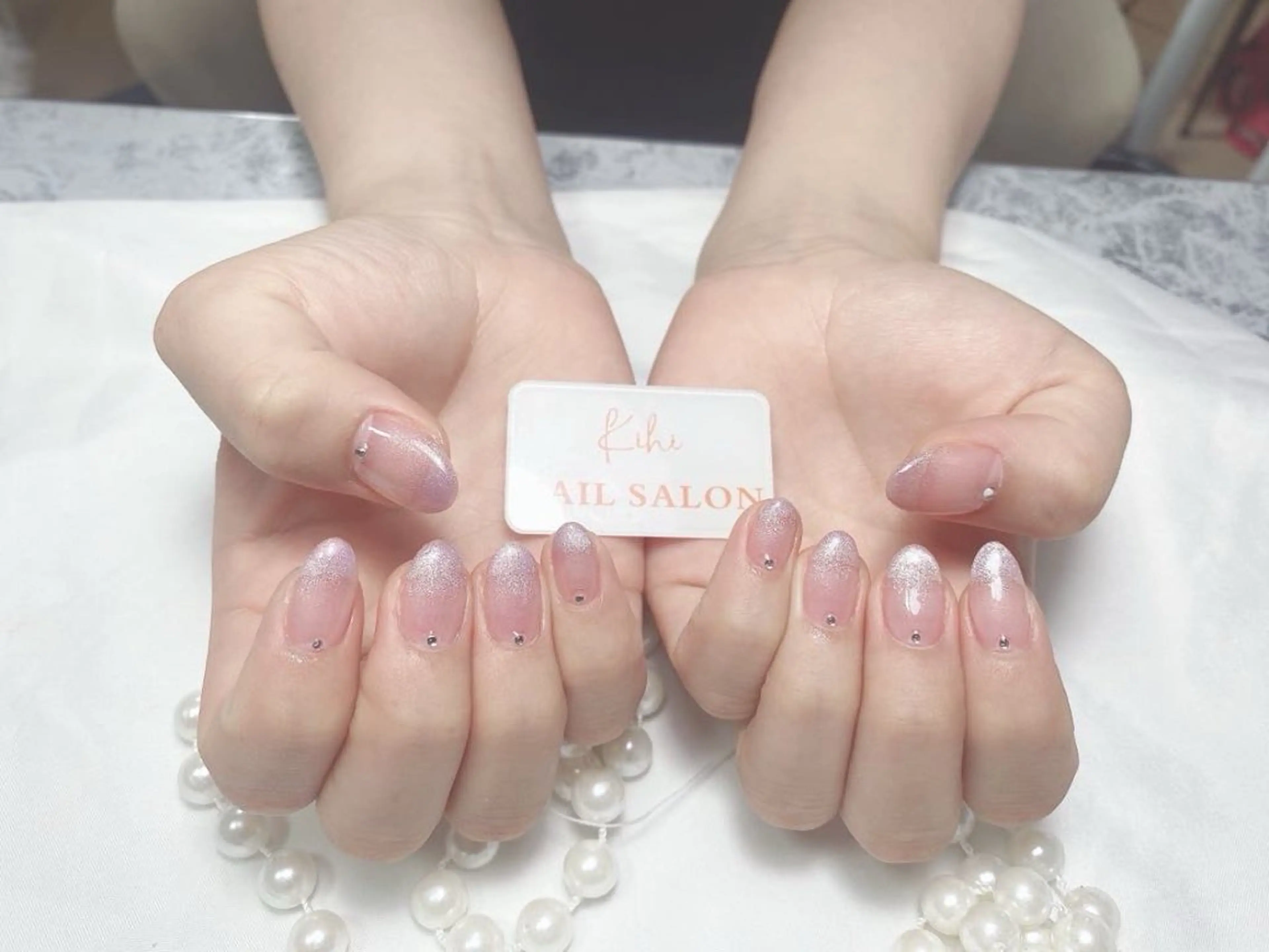 ネイル アートネイル フレンチネイル ジェルネイル グラデーション 韓国ネイル ハンドネイル ハンドケア さくら💮💮 【オフ無料】のネイルデザイン