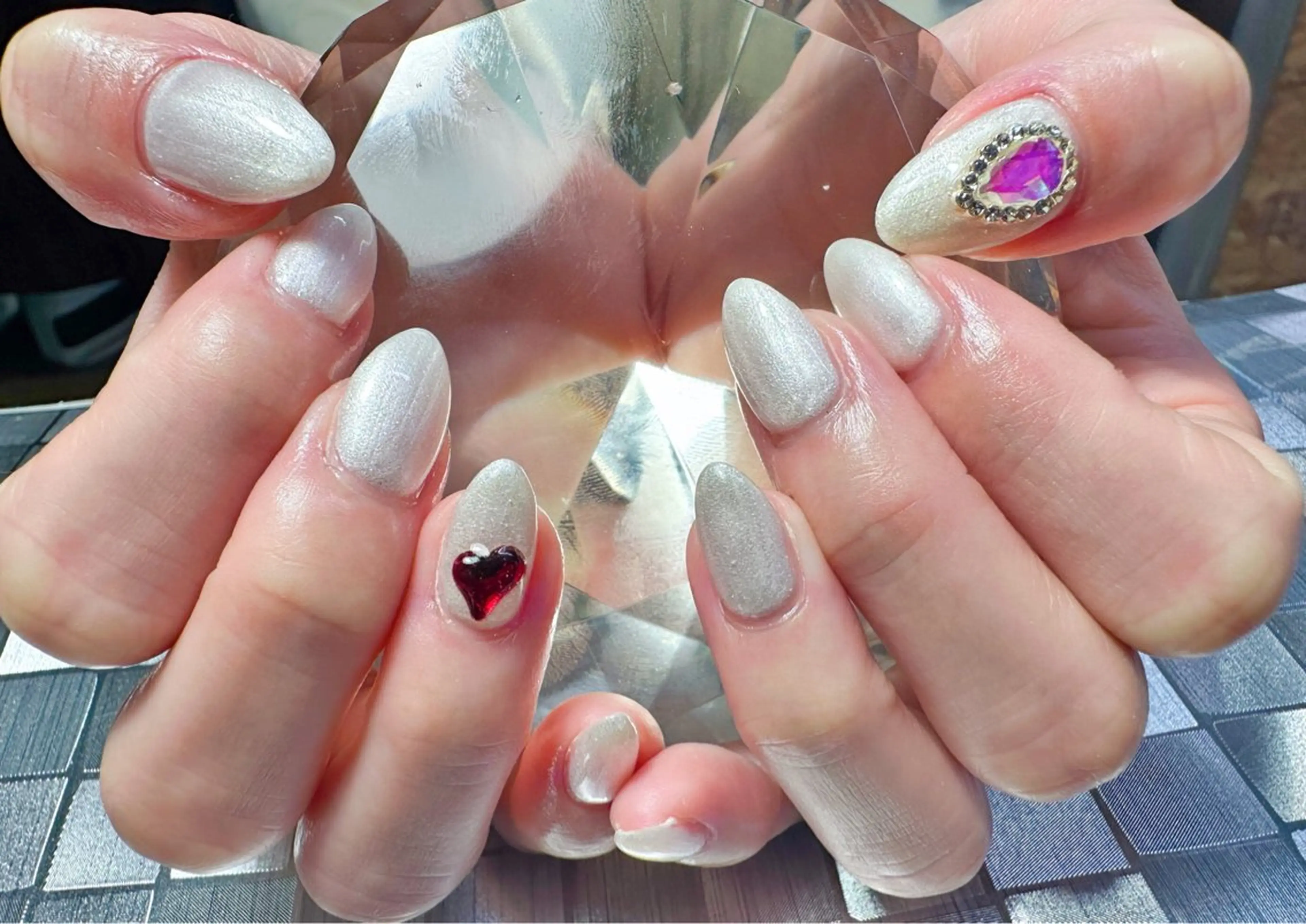 ネイル ハンドネイル Regulus 光田のネイルデザイン