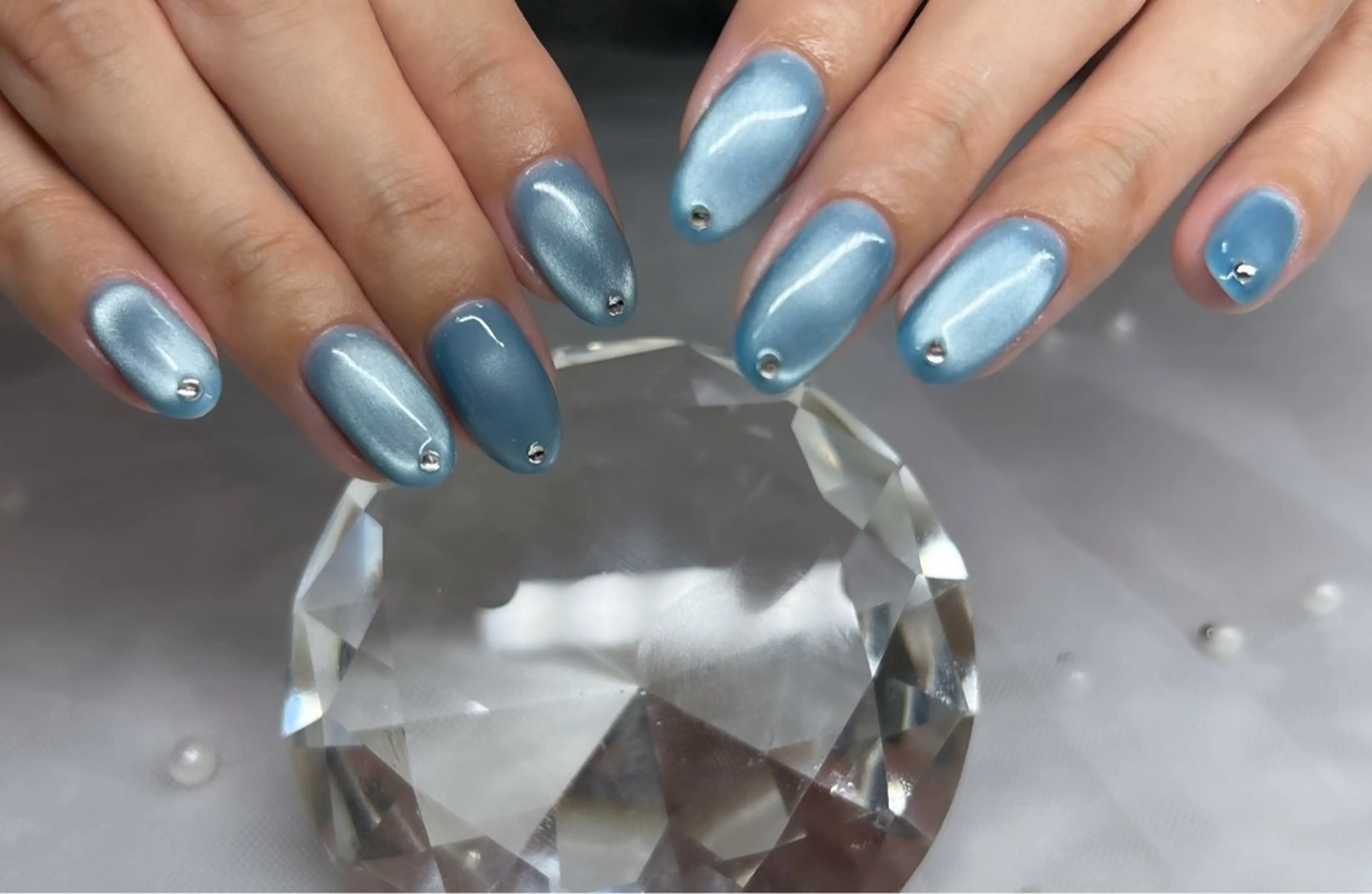 ネイル ハンドネイル Minako 【Charmant】のネイルデザイン