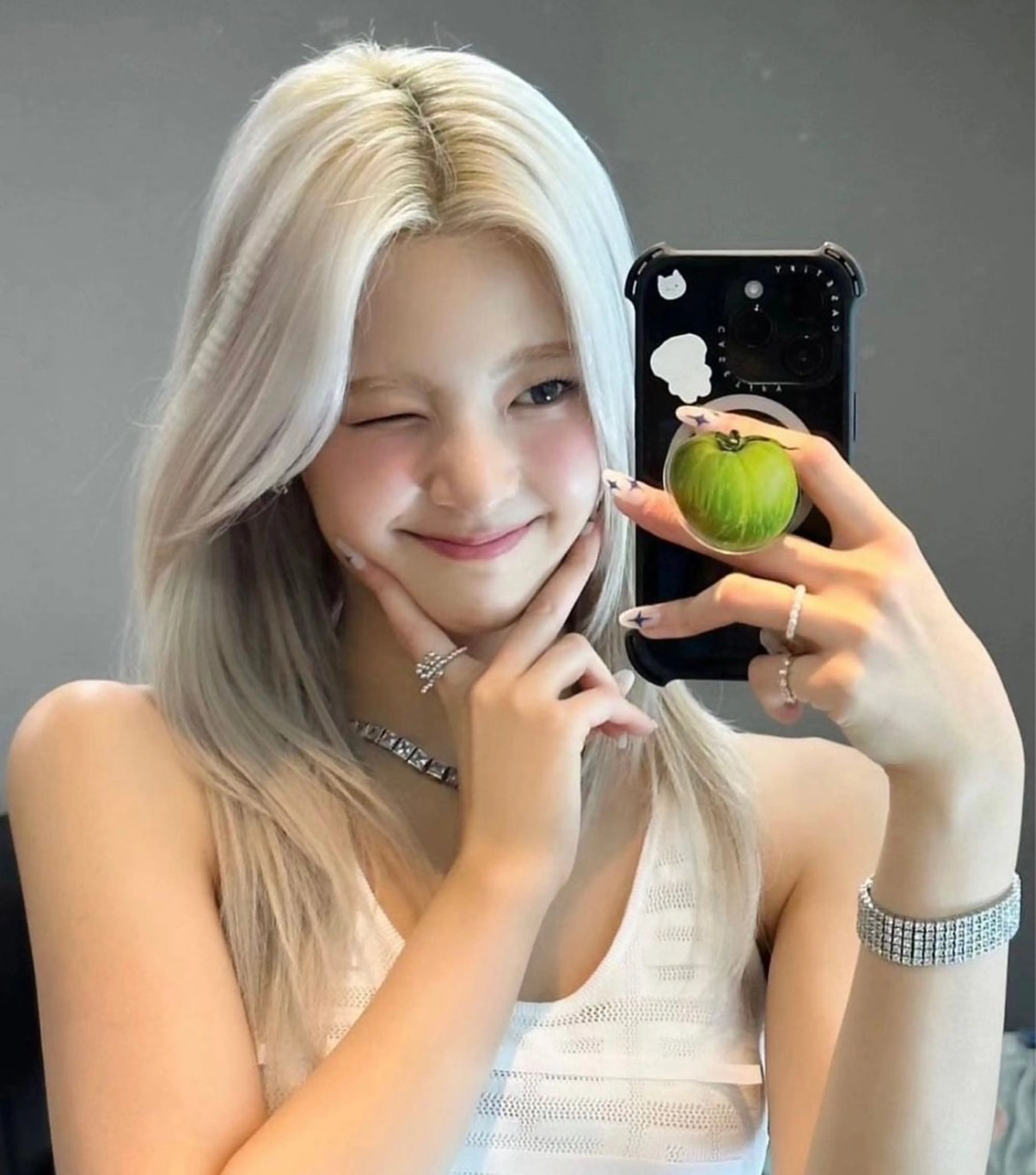 セミロング カット ヘアカラー トリートメント マリカ🦋韓国 ハイトーン/エクステのヘアスタイル