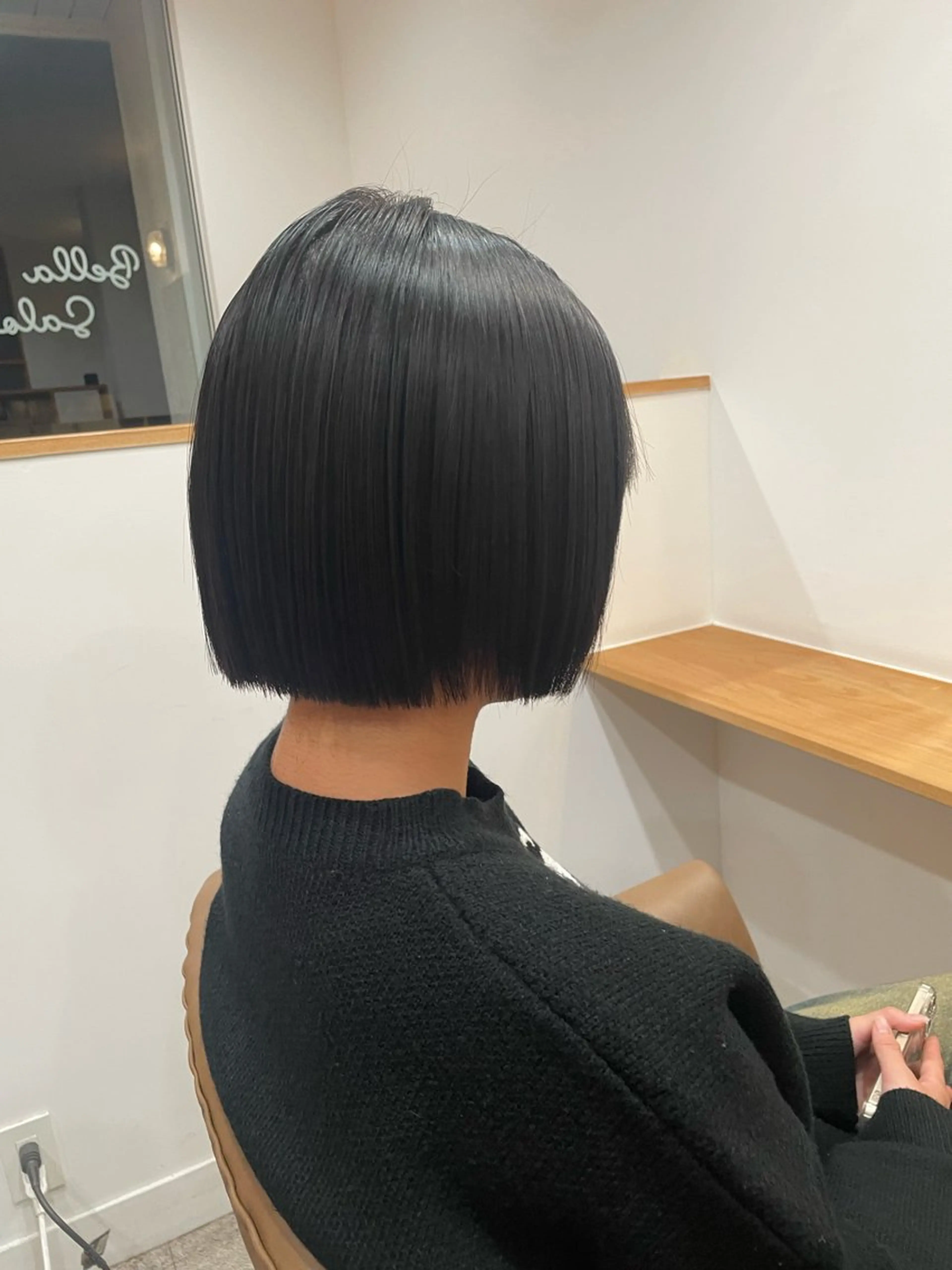 ショート 切りっぱなしボブ ボブ カット 縮毛矯正 ボブ／縮毛矯正／ YUUのヘアスタイル