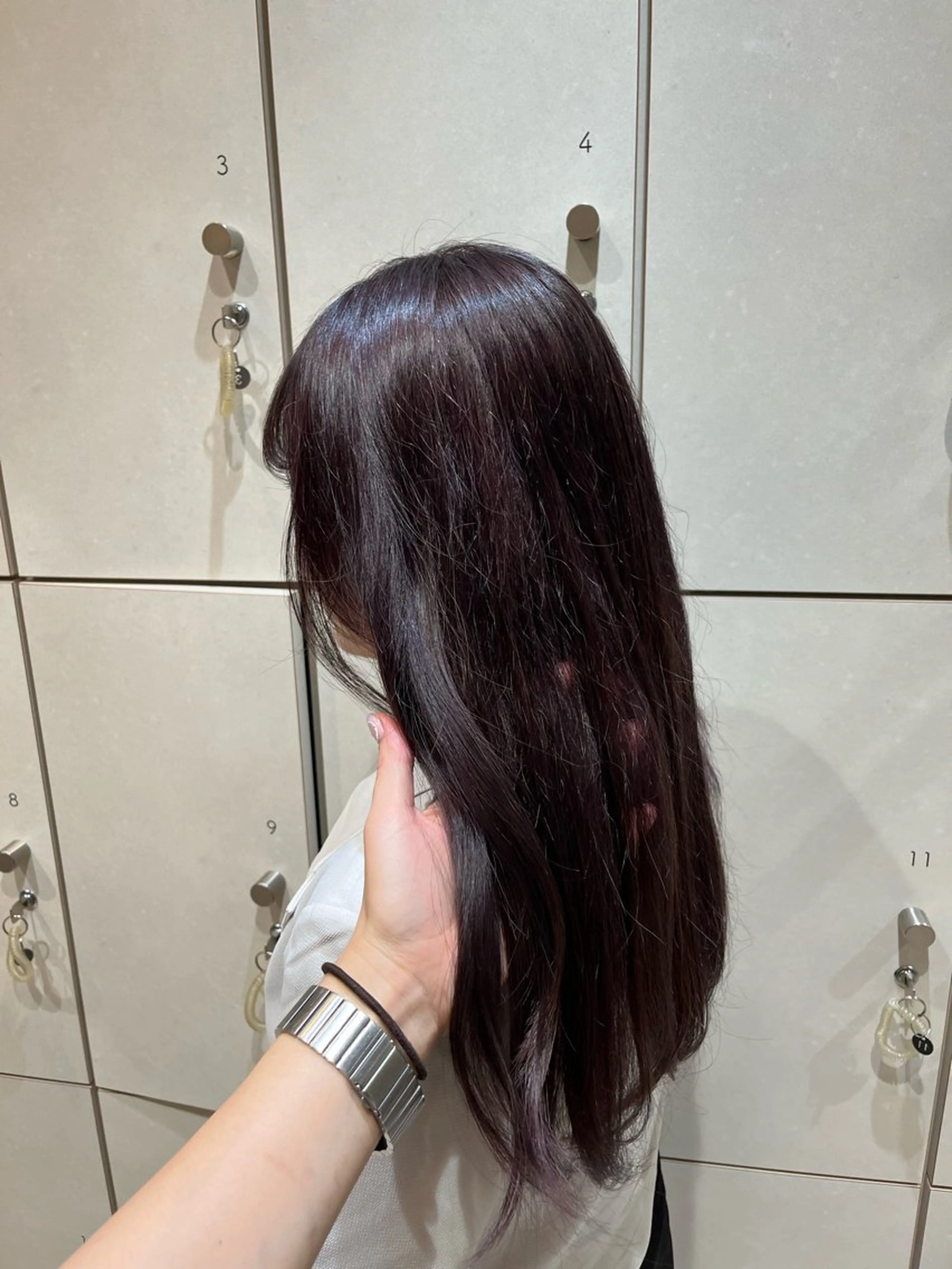 ロング カラー ベージュカラー ブリーチ ラベンダーカラー ラベンダーベージュ ロング ボブ/ショート/金田 夏葵のヘアスタイル