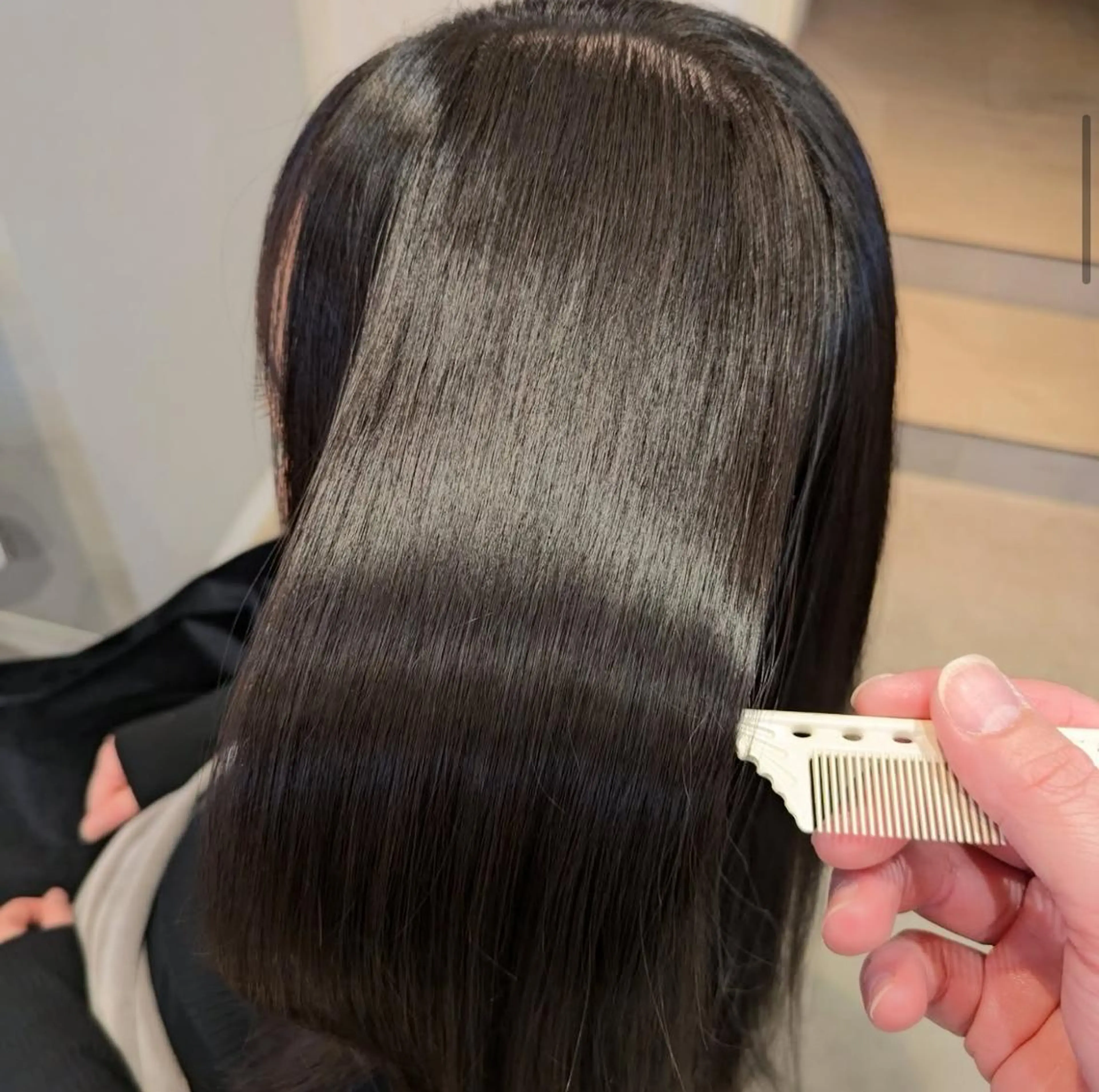 ロング カット 縮毛矯正 中谷　千鶴 ◎ブリーチカラー得意のヘアスタイル