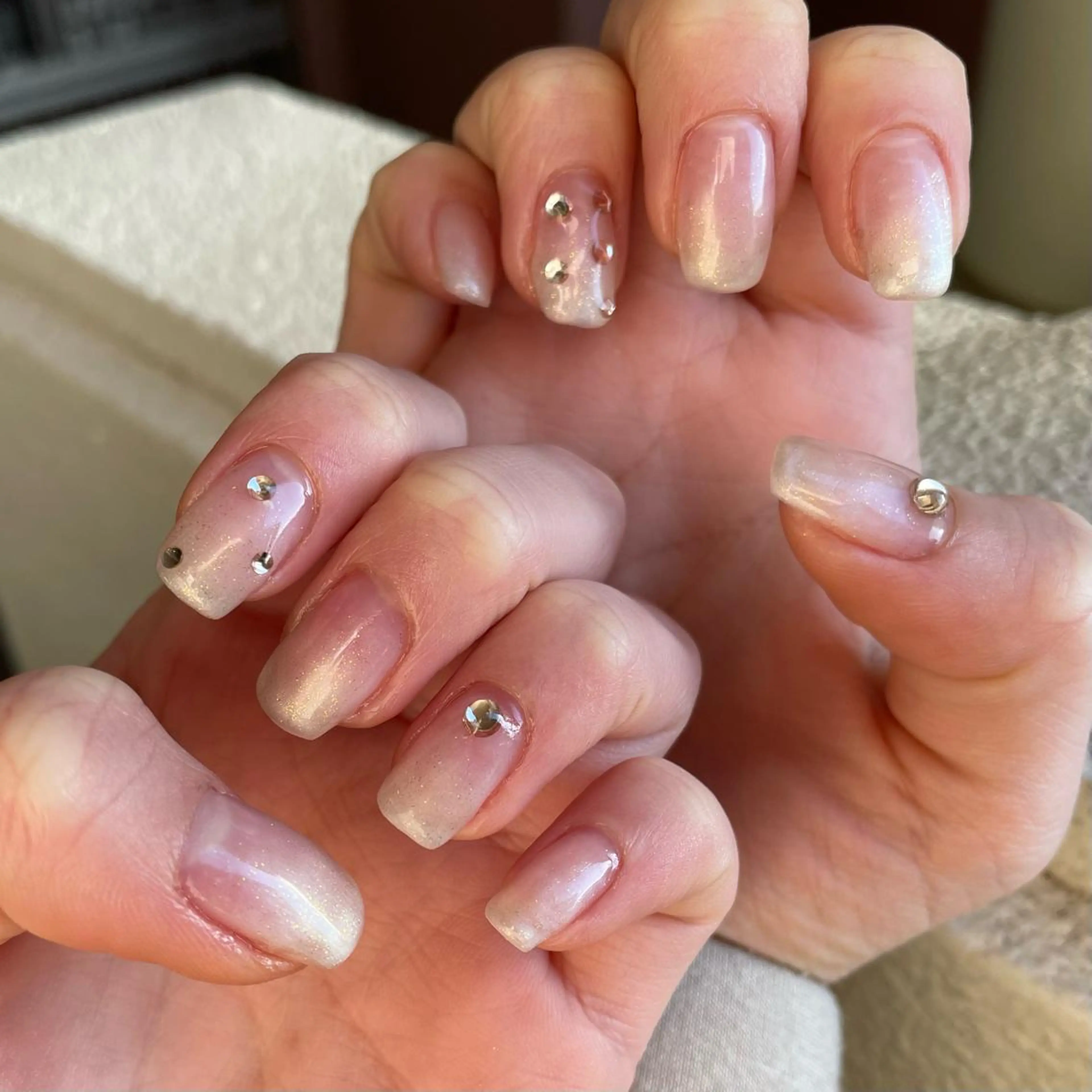 ネイル グラデーション 奥園 良恵のネイルデザイン