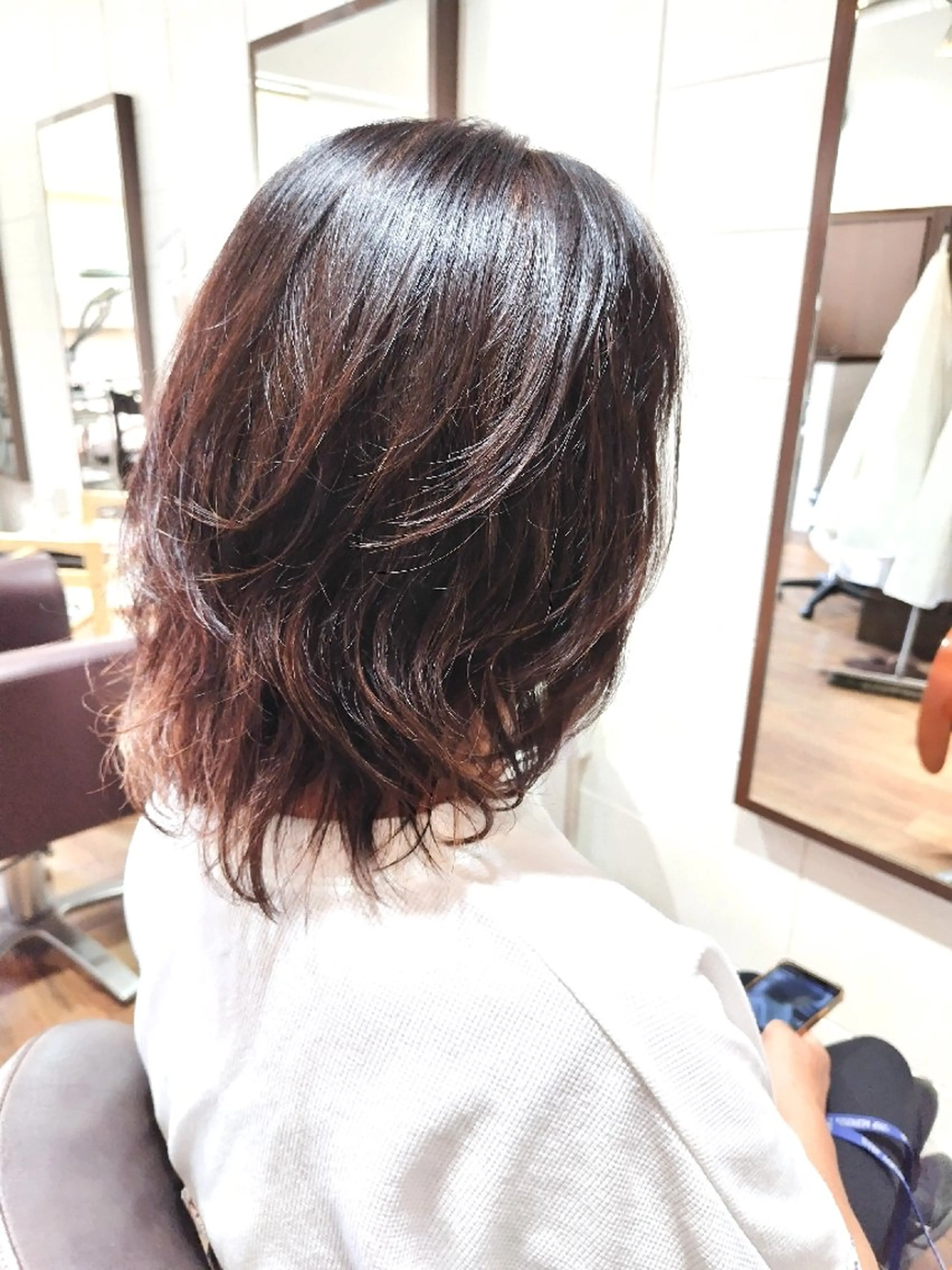 ミディアム レイヤーカット カット reil HAIR DESIGN(レイルヘアーデザイン所属・reilhair反保 裕伸のヘアスタイル