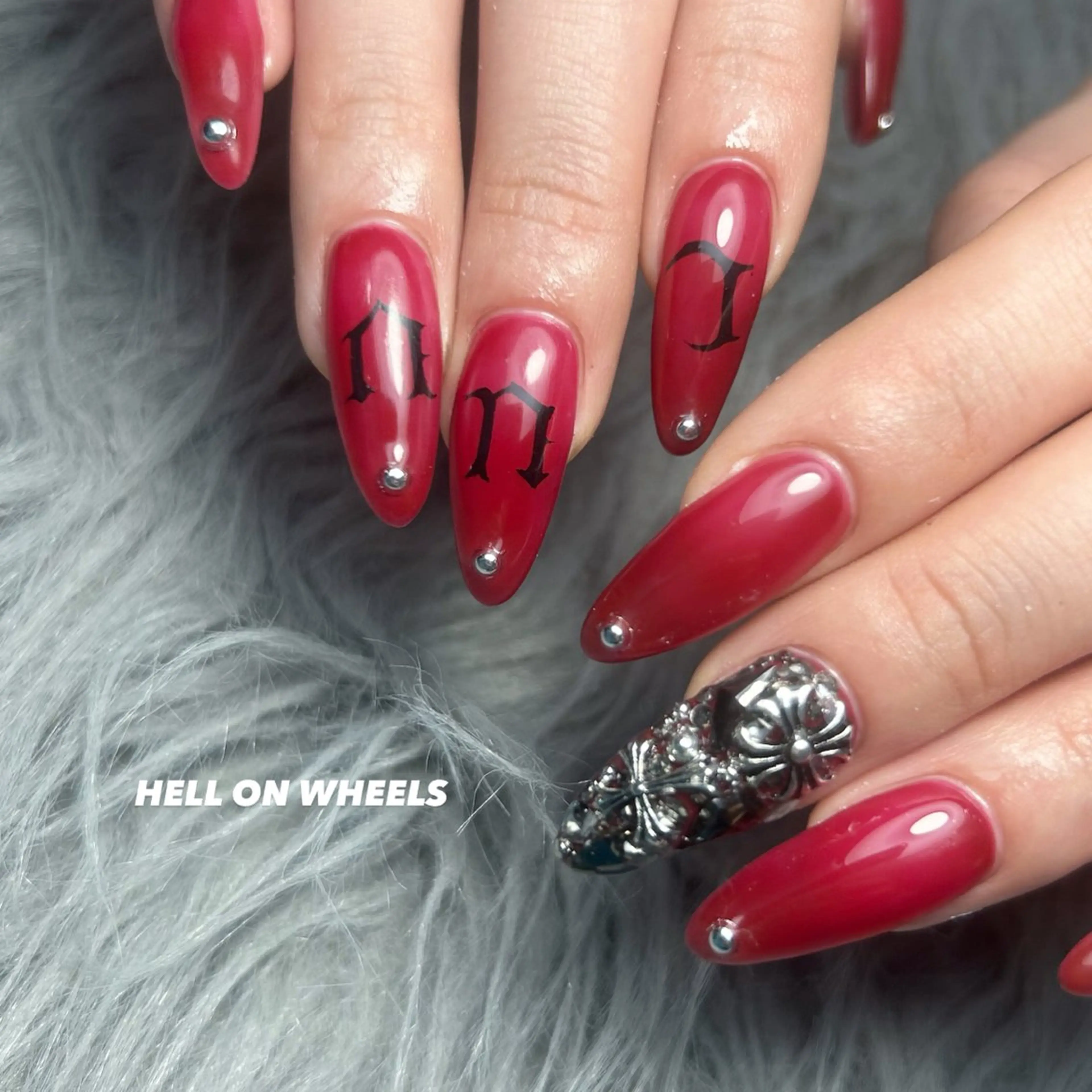ネイル バレンタイン ハンドネイル ⛓Miyu ⛓のネイルデザイン