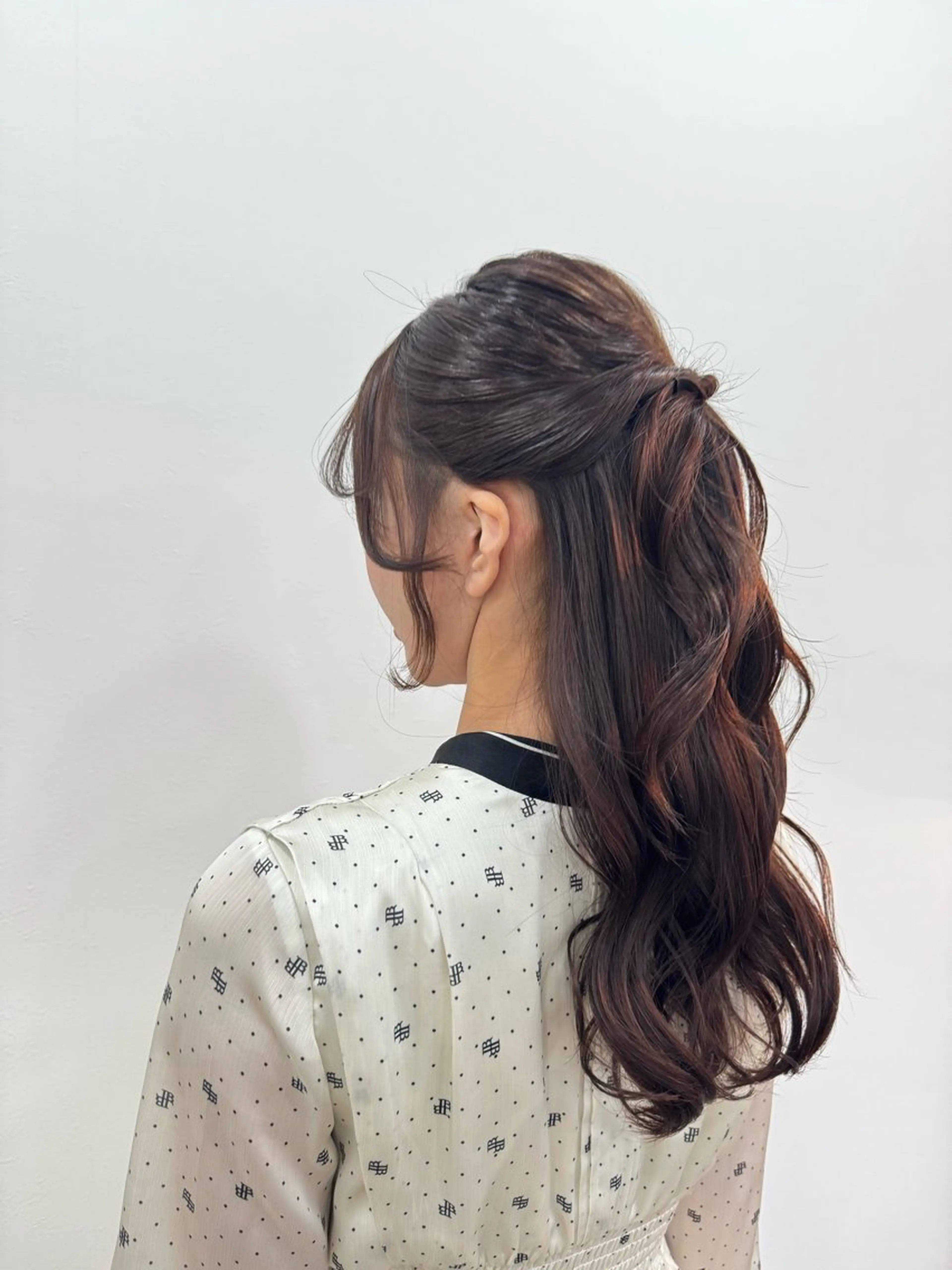 ロング ヘアアレンジ ハーフアップ ヘアセット YOKE所属・【YOKE】恵比寿 mai🖤の眉毛・アイブロウイメージ