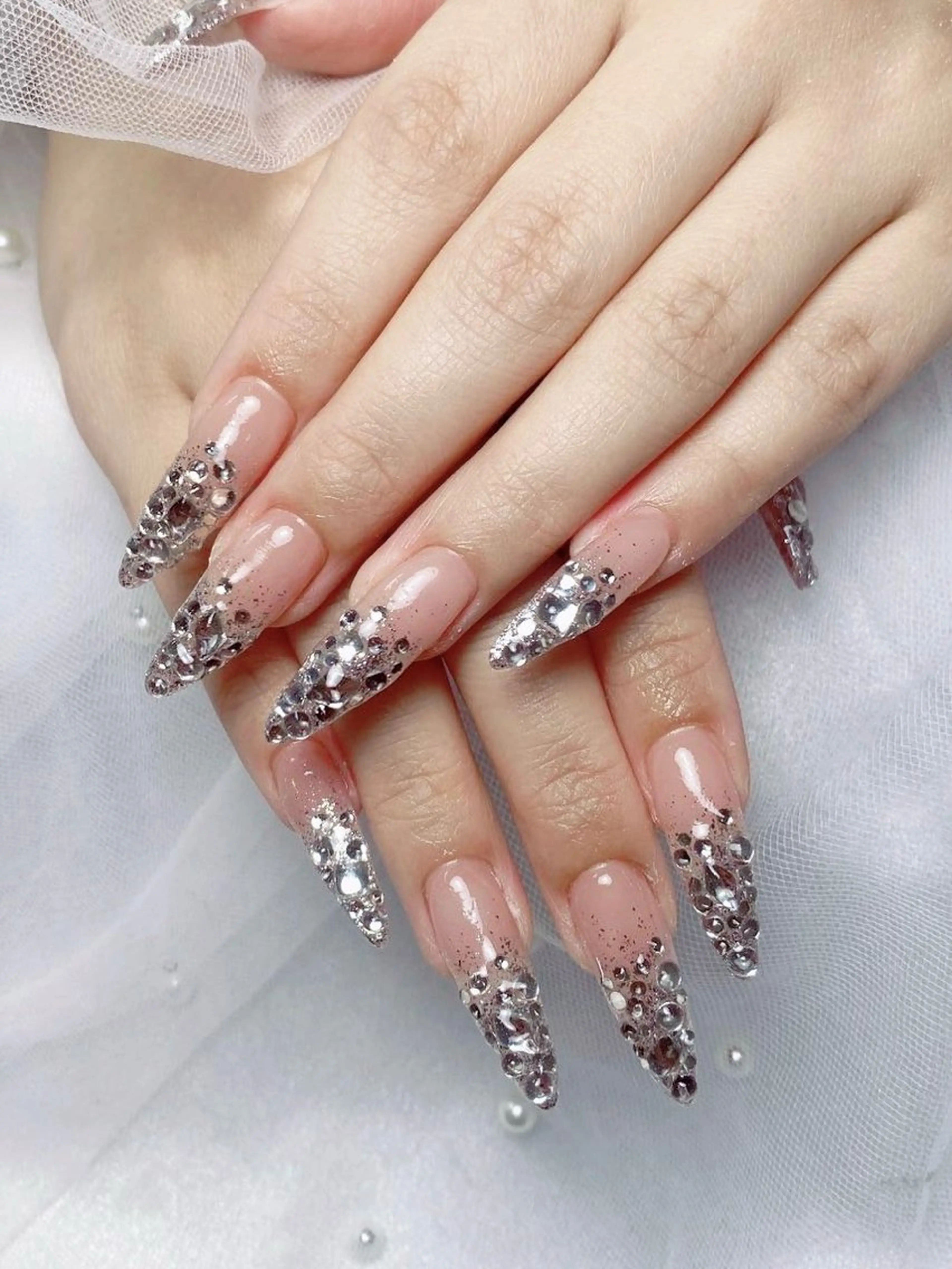 ネイル フレンチネイル ジェルネイル ハート 韓国ネイル マグネットネイル ハンドネイル ネイルサロン lotusのネイルデザイン