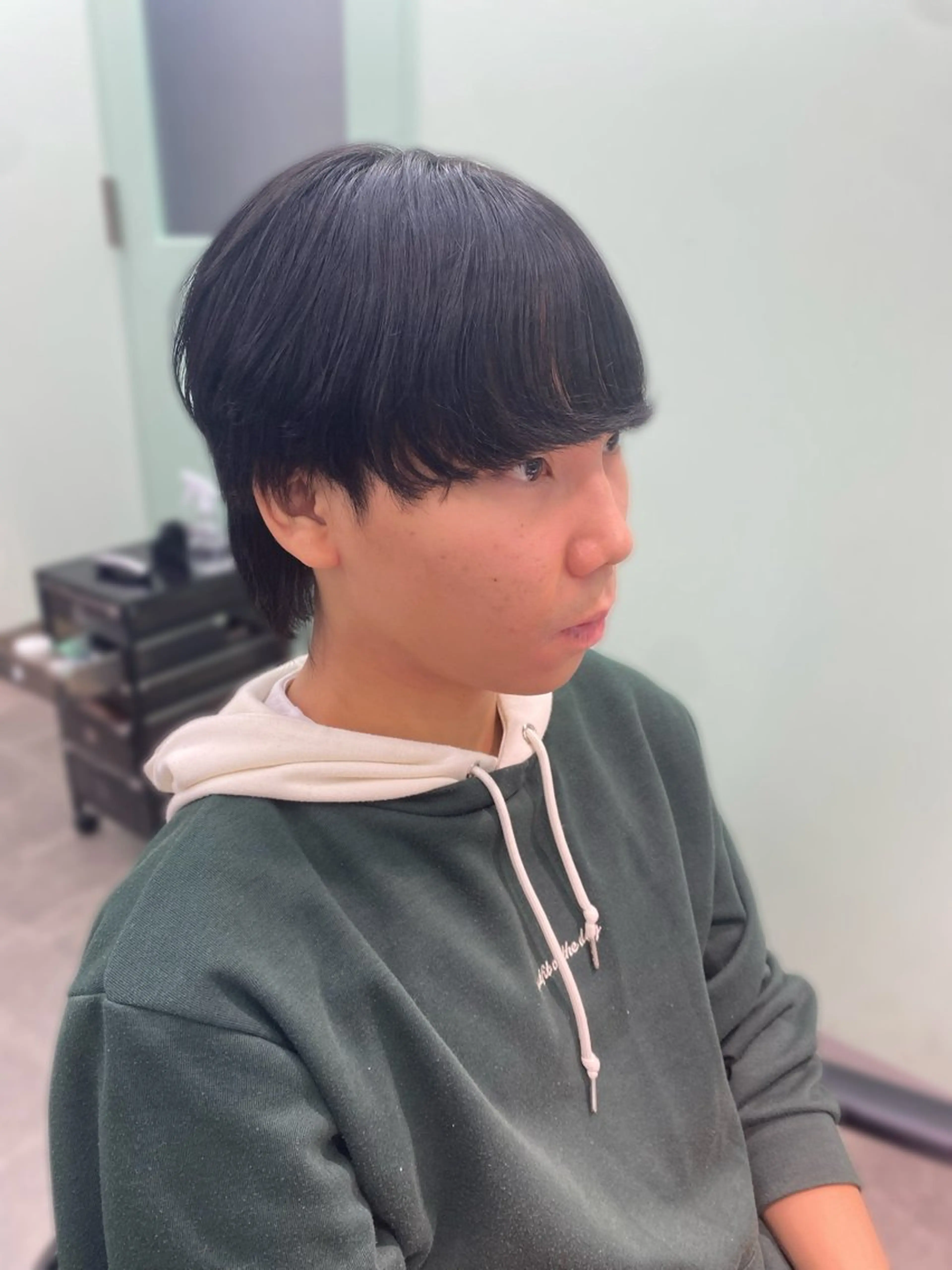 カラー メンズ 韓国レイヤーカット 🇰🇷✨朝生菜楓のヘアスタイル