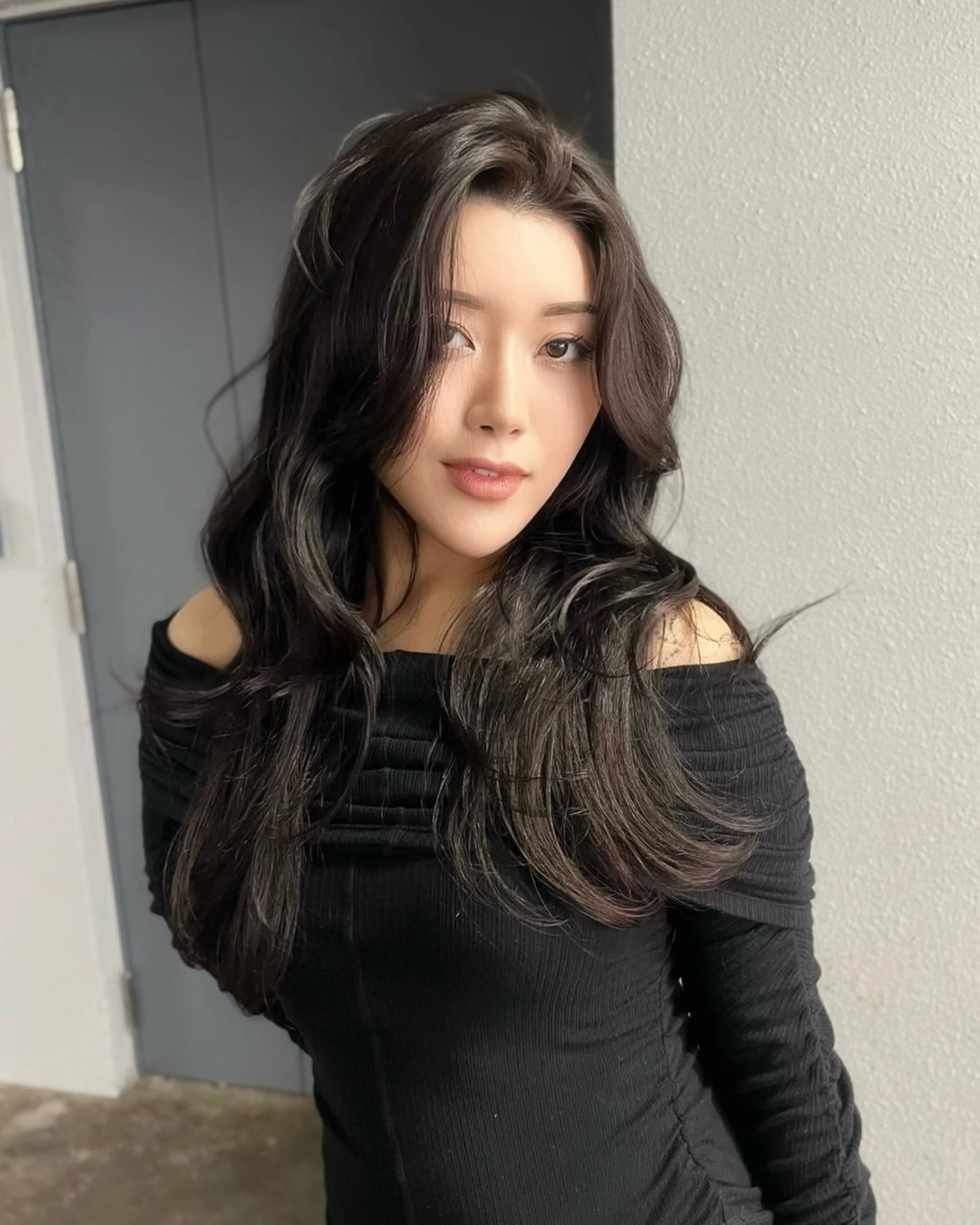 ロング カラー 縮毛矯正/ハイトーン /パーマ/せき🧸のヘアスタイル