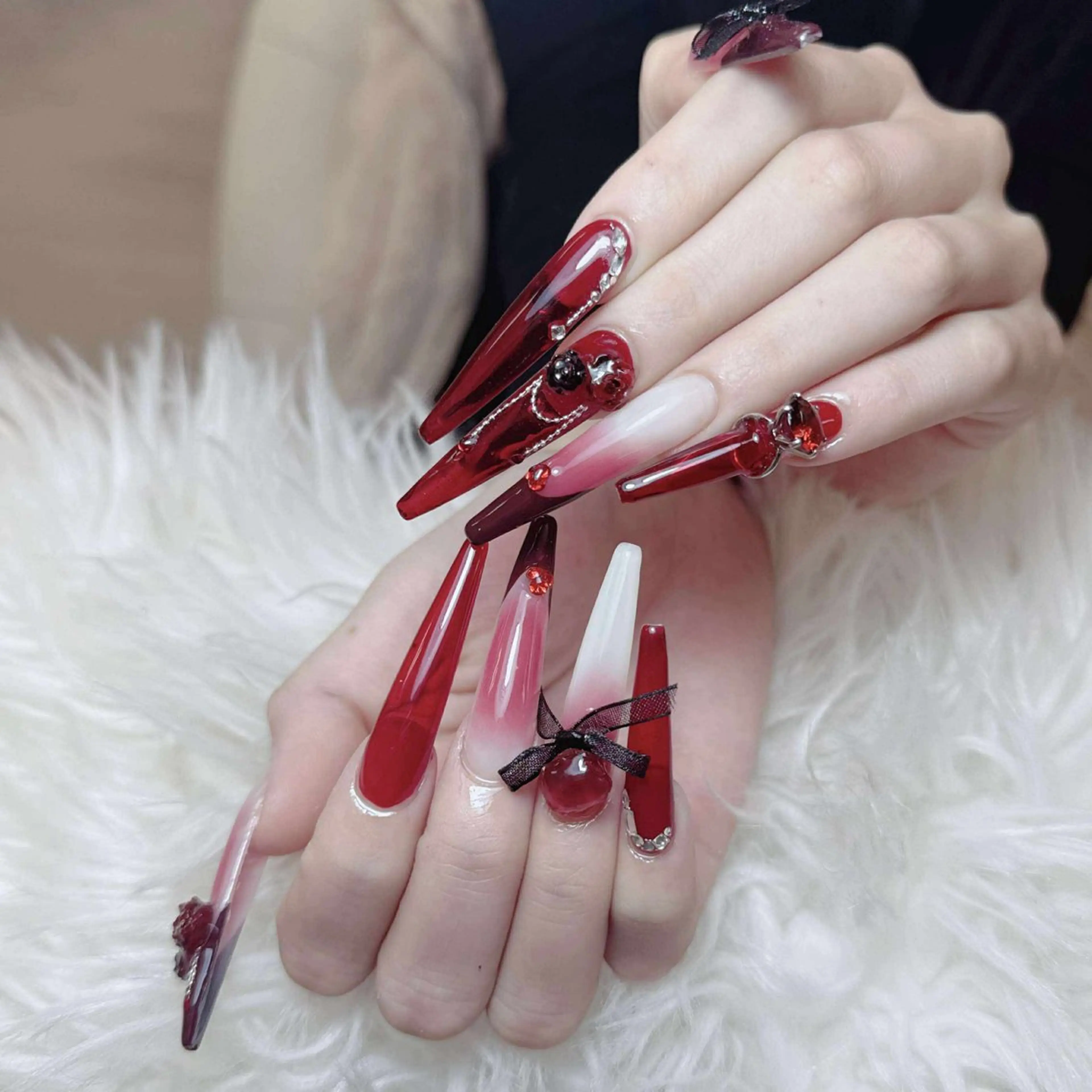 ネイル ANH ゴテゴテネイルサロンのネイルデザイン