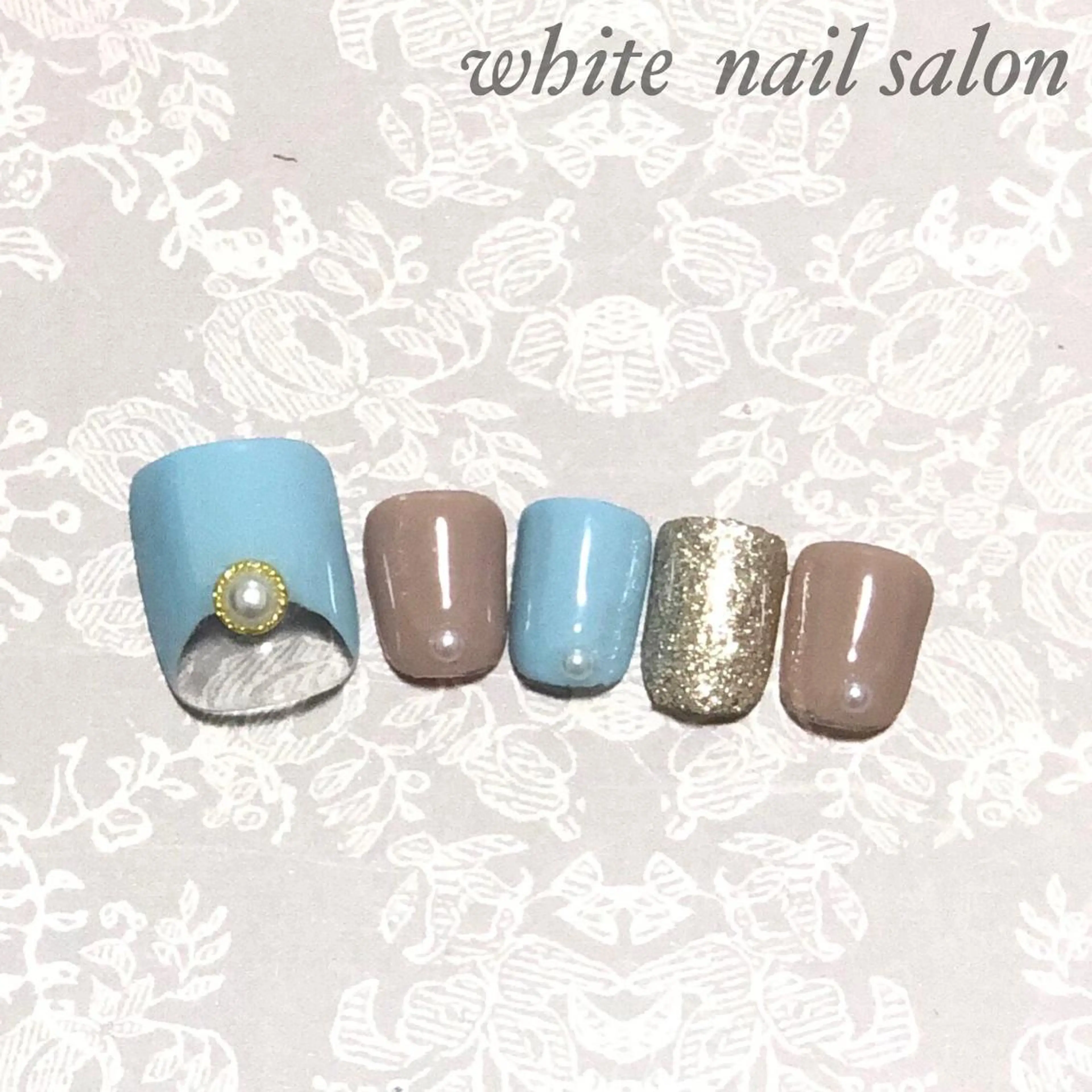 ネイル アートネイル フットネイル フレンチネイル ジェルネイル ハードジェル フットネイル white nail salonのネイルデザイン