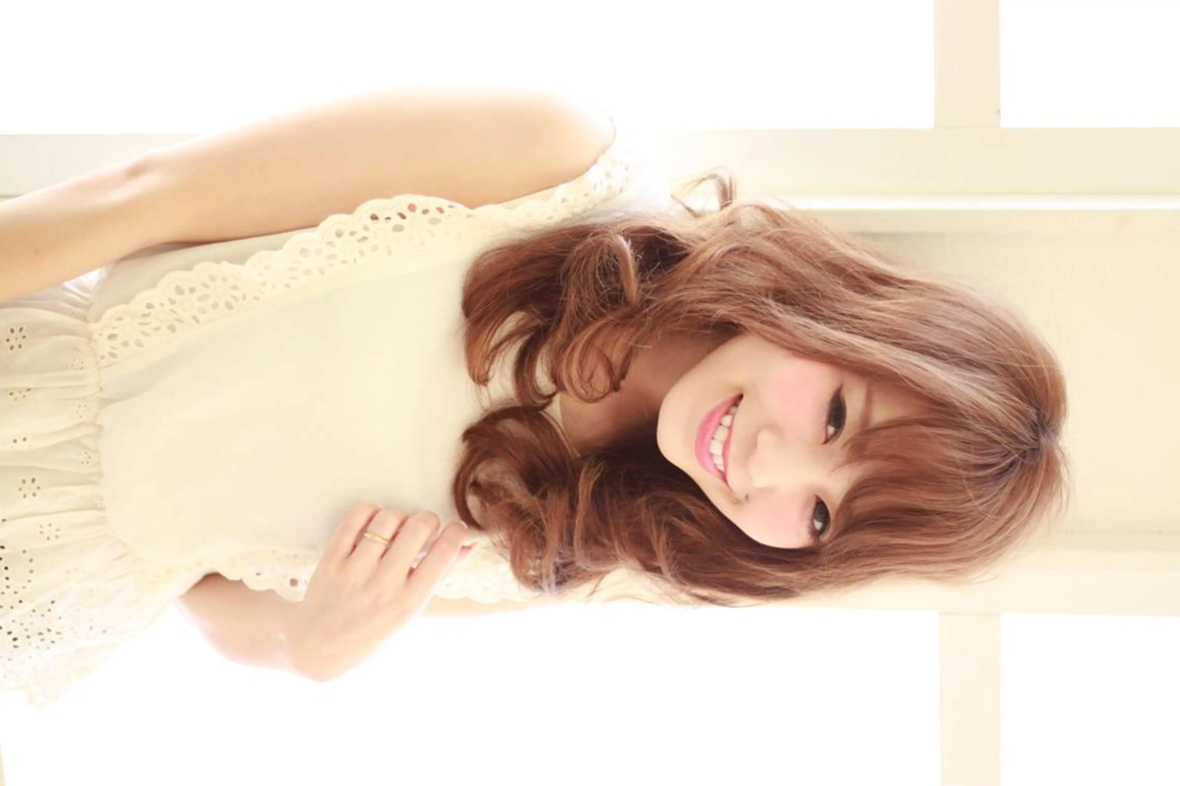 ミディアム カラー Baguz HAIRのヘアスタイル