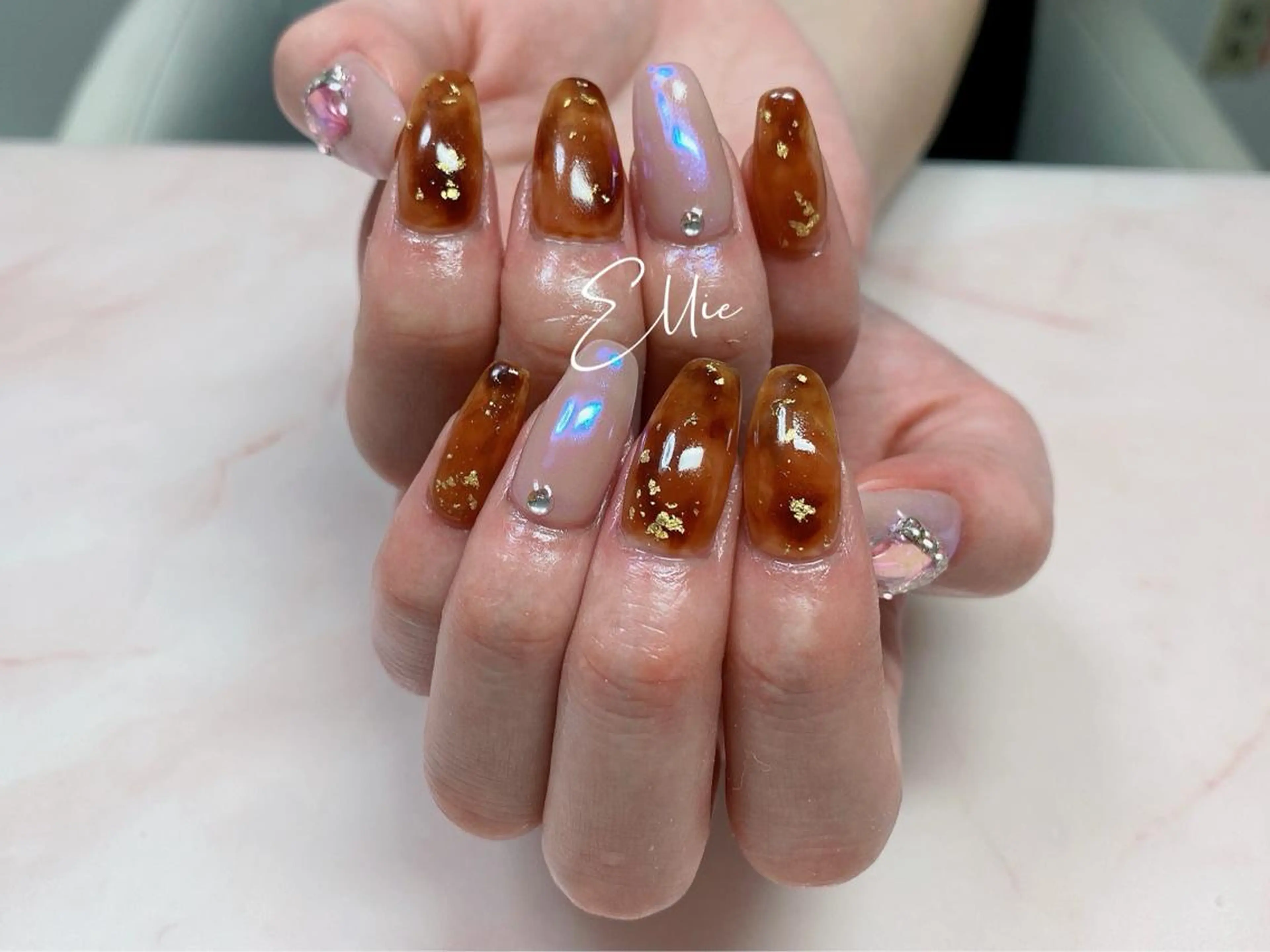 ネイル ハンドネイル ハンドケア 閨匠ビューティサロン 新橋店♡Ellieのネイルデザイン