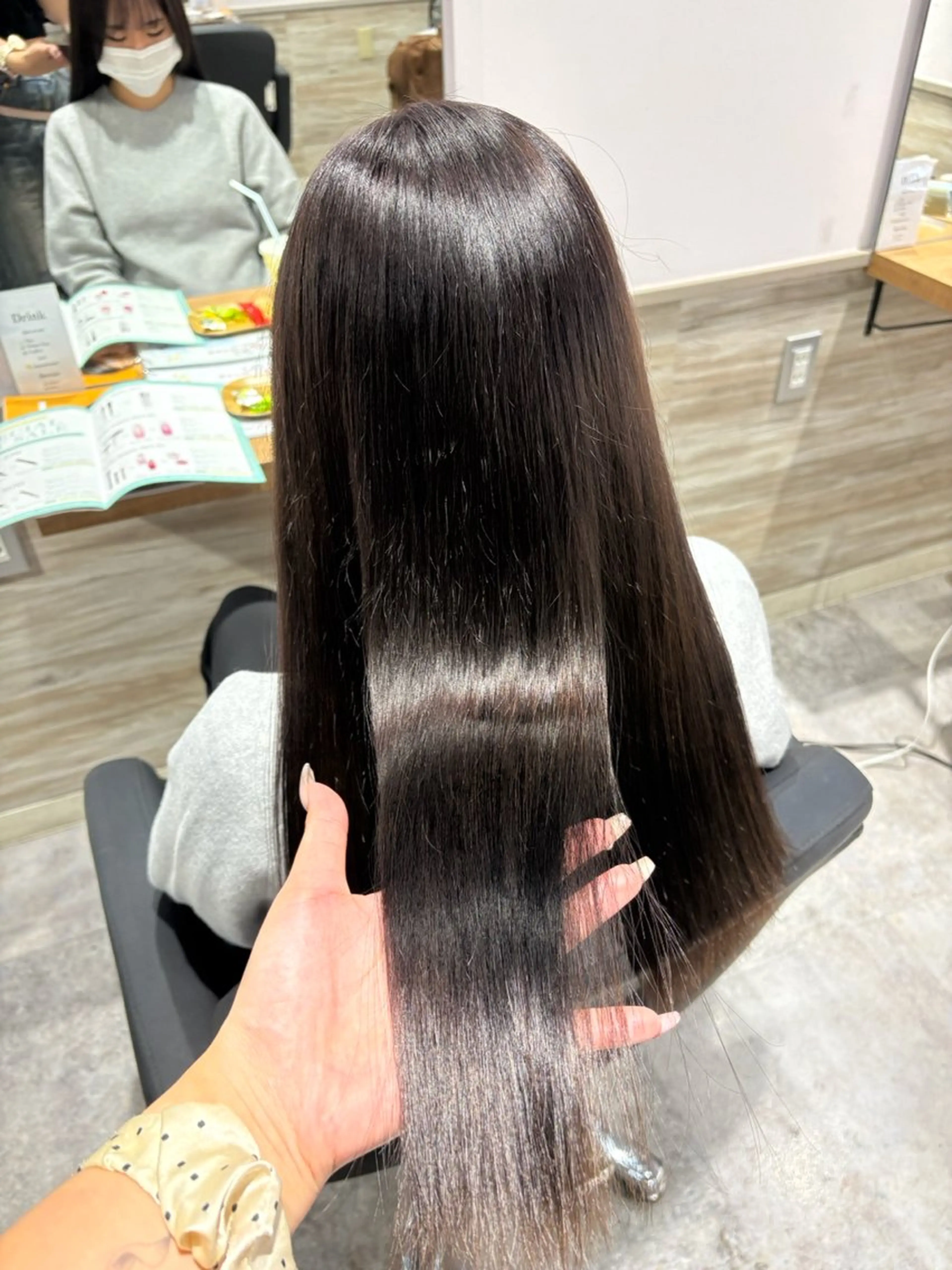 ロング ヘアカラー 永田 幸枝のヘアスタイル