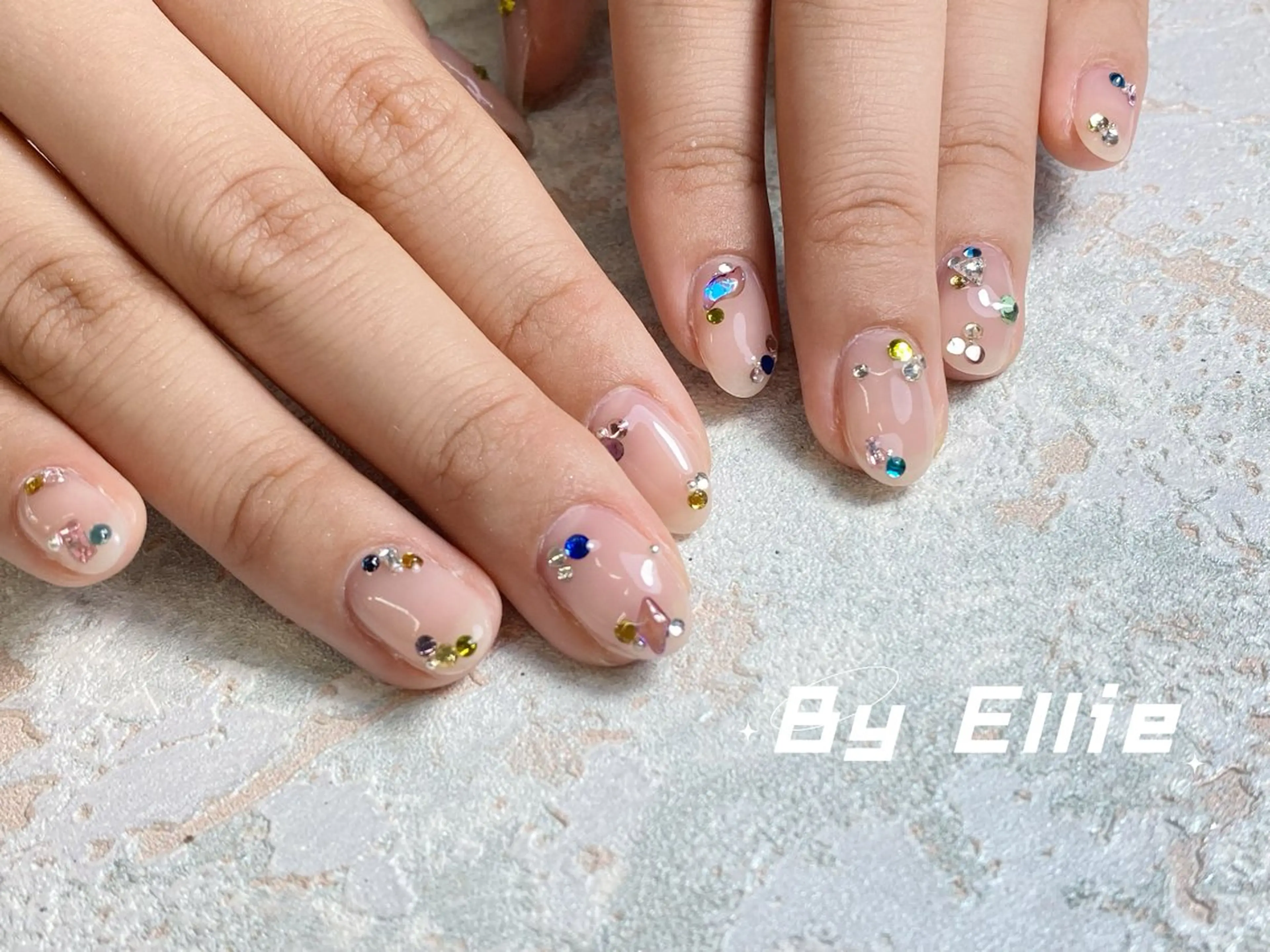 ネイル ハンドネイル ハンドケア 閨匠ビューティサロン 新橋店♡Ellieのネイルデザイン