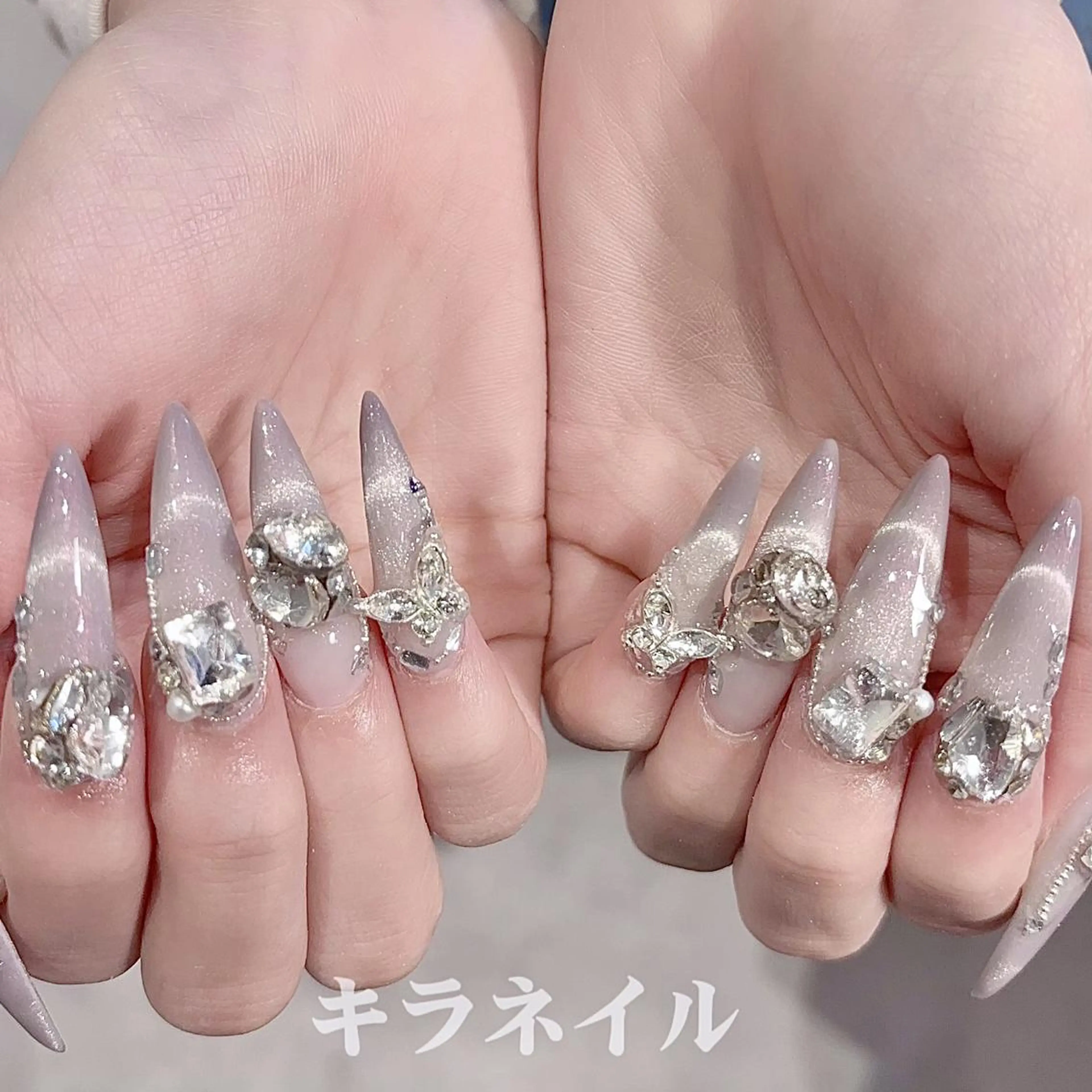 ネイル 💗ココ✨🪞 🎀co coのネイルデザイン