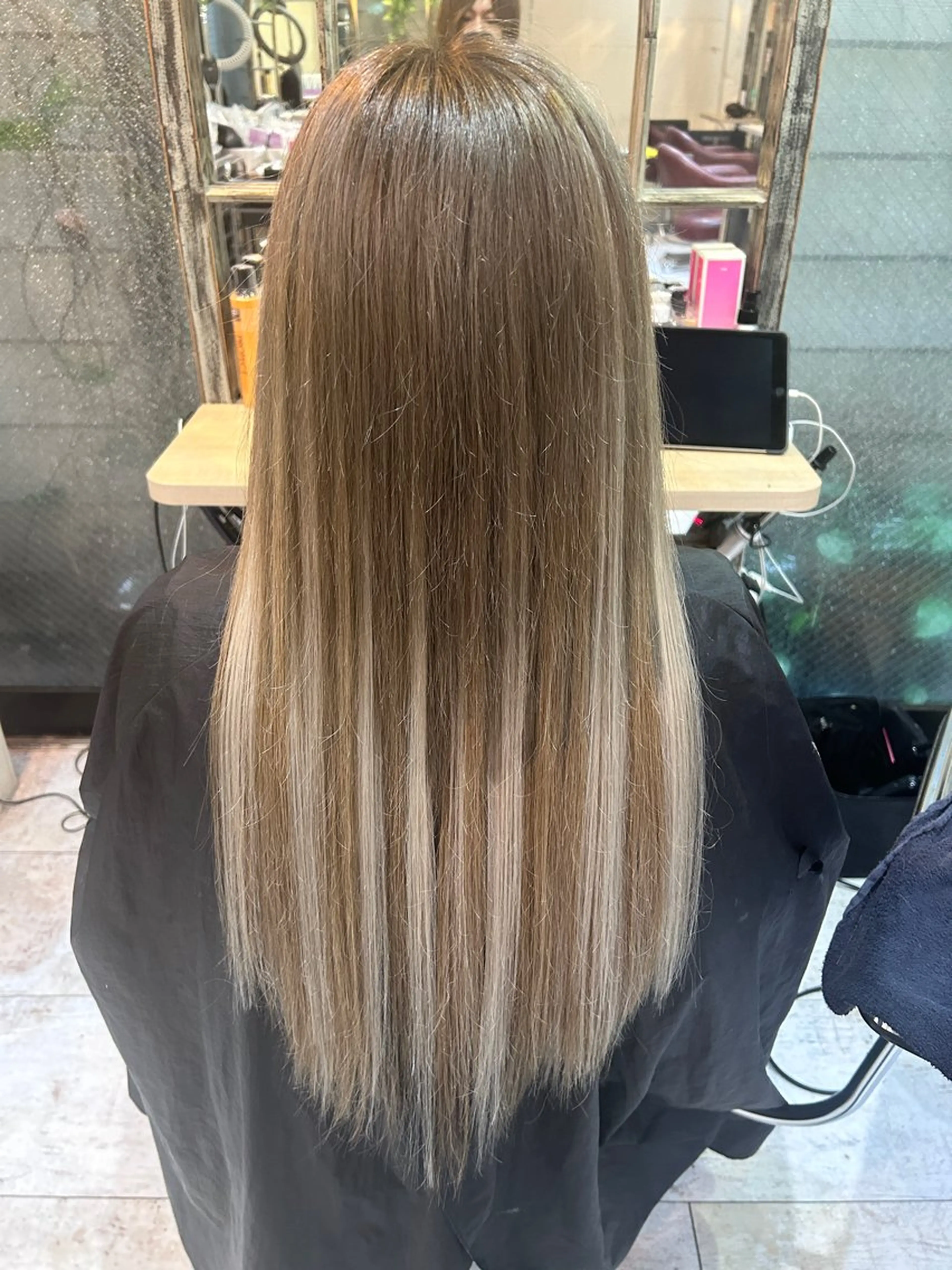 ロング カラー 6Dエクステ 鳥谷ミナトのヘアスタイル