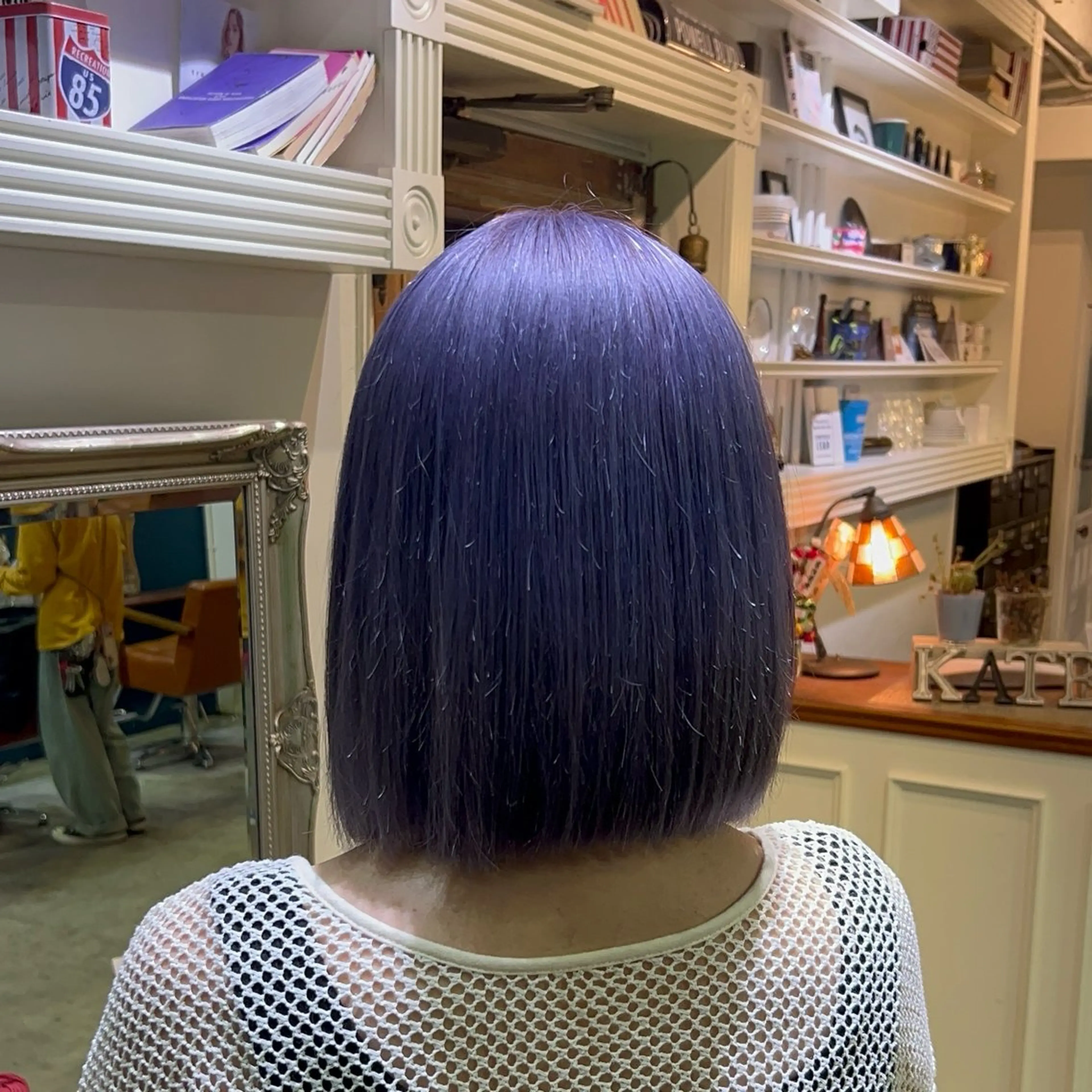 ショート カラー バイオレットカラー オカベ ショウマのヘアスタイル