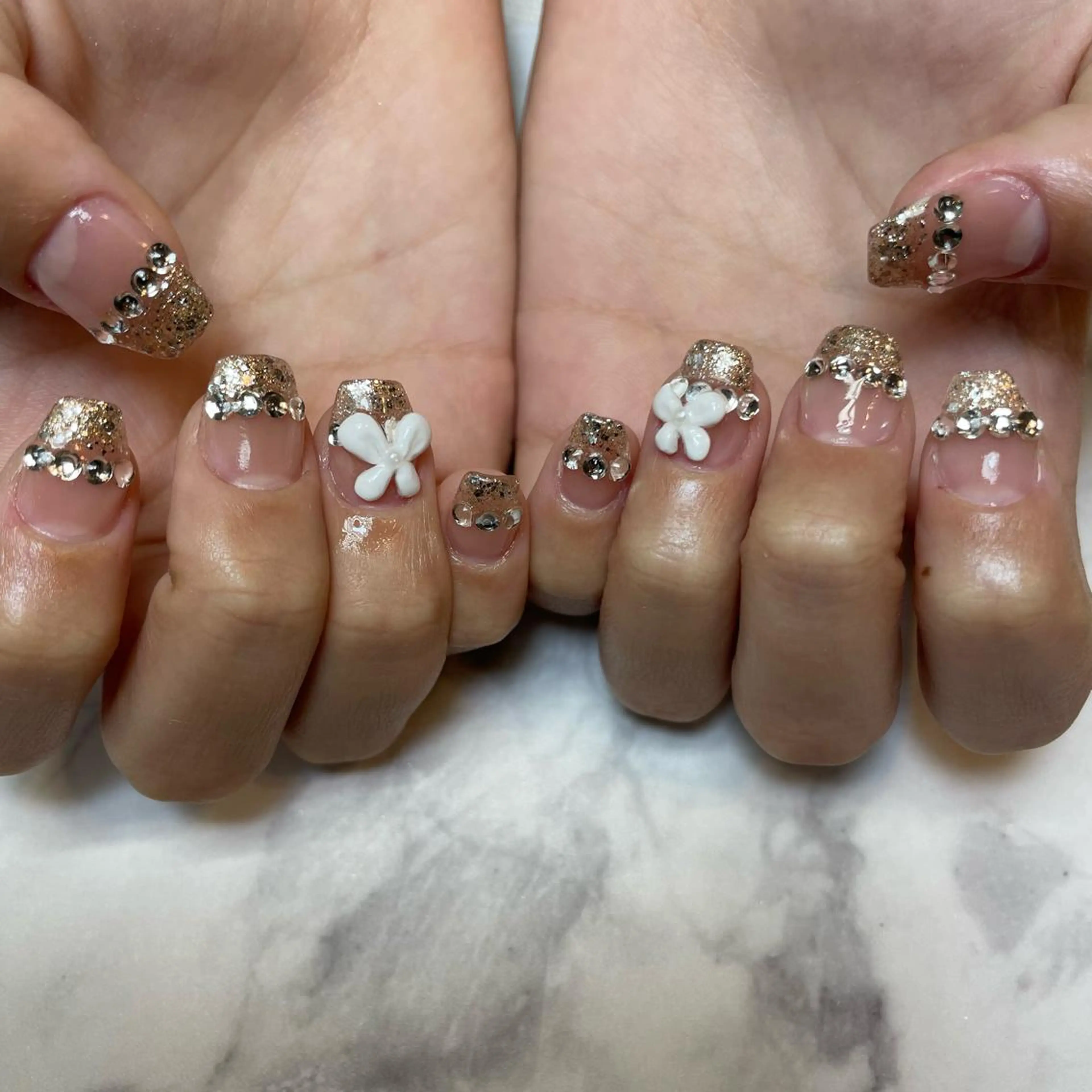 ネイル es nailのネイルデザイン