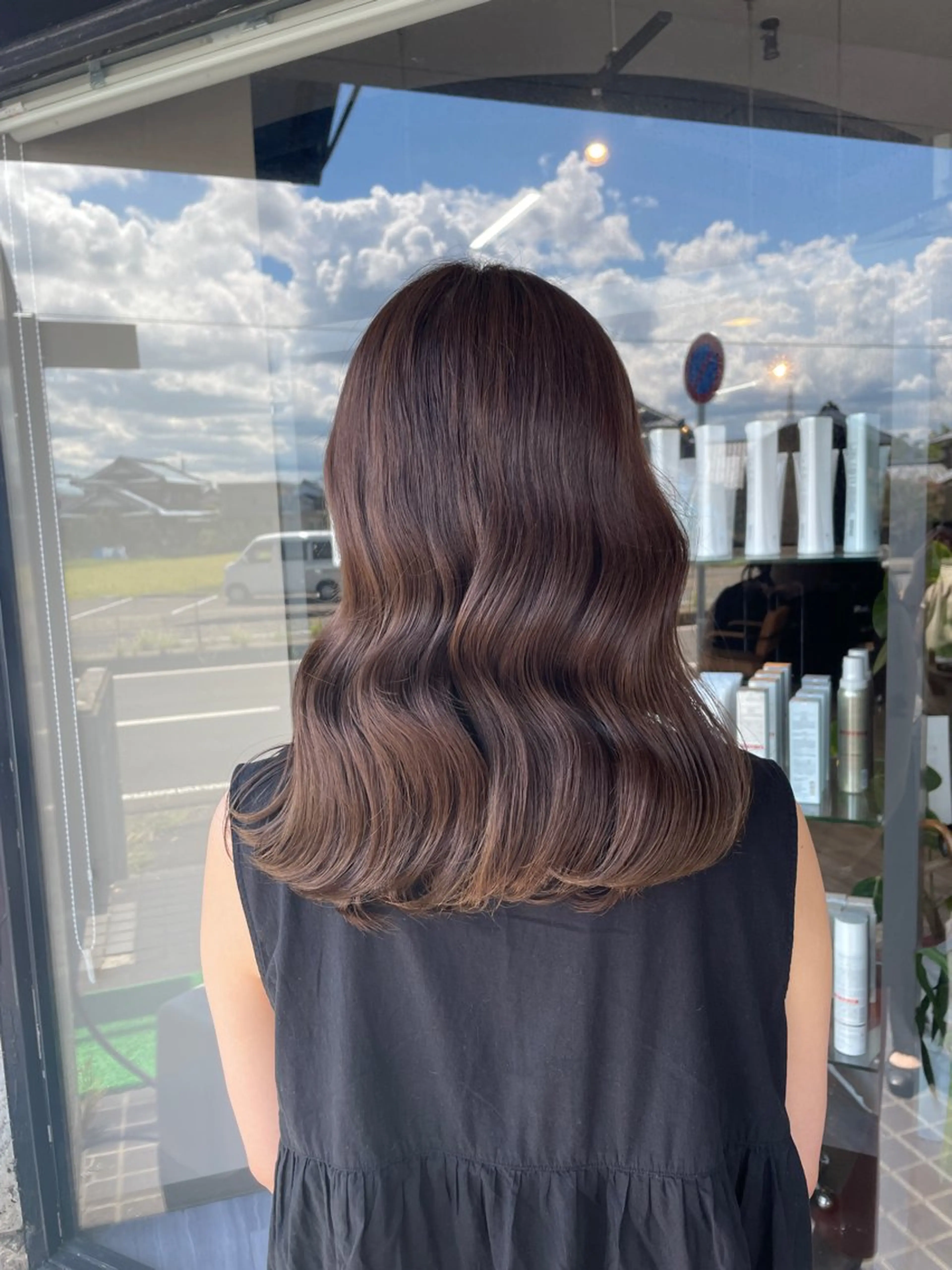 セミロング カラー ブラウンカラー オリーブブラウン オリーブカラー マキノ キョウカのヘアスタイル