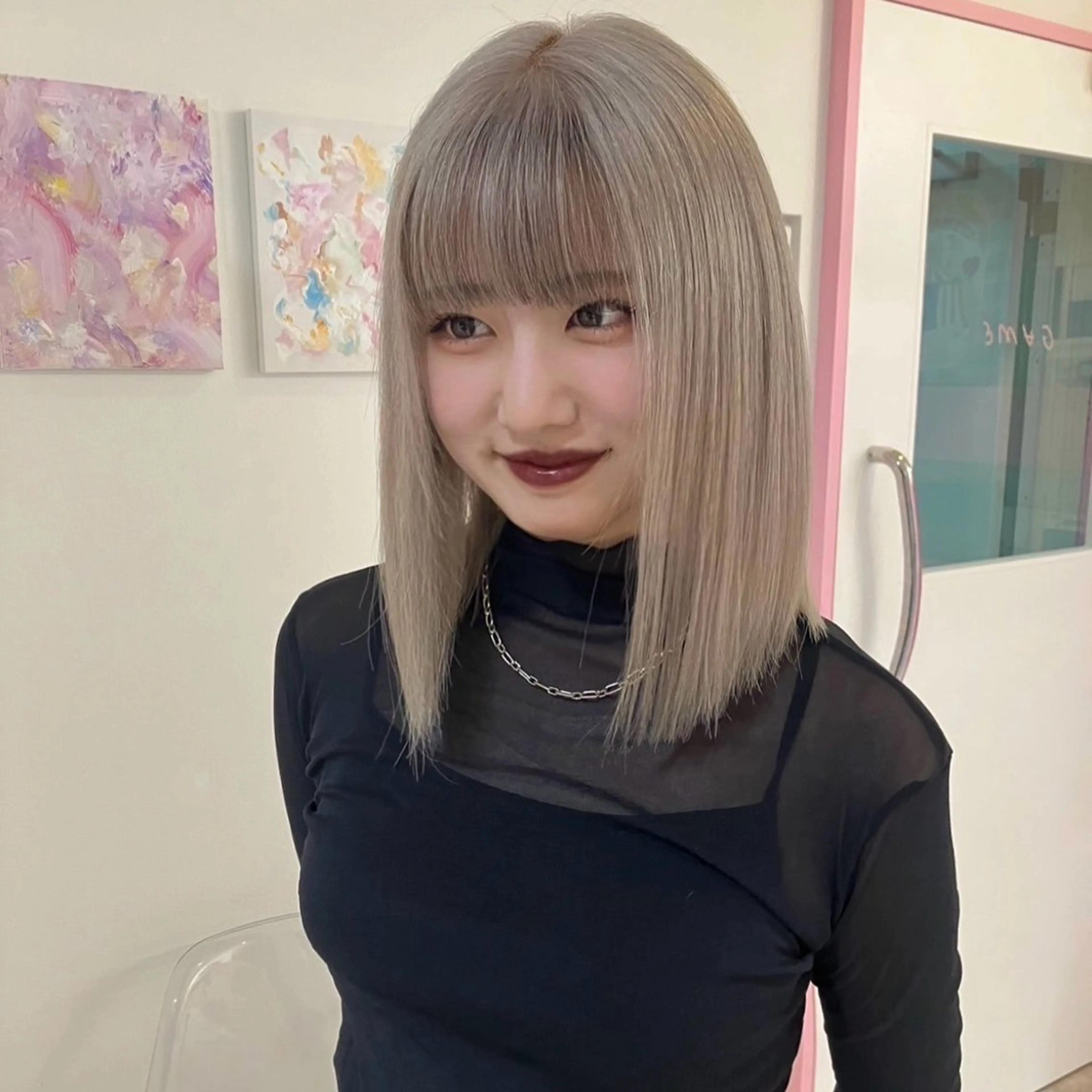 ミディアム カラー メイ ☪️のヘアスタイル