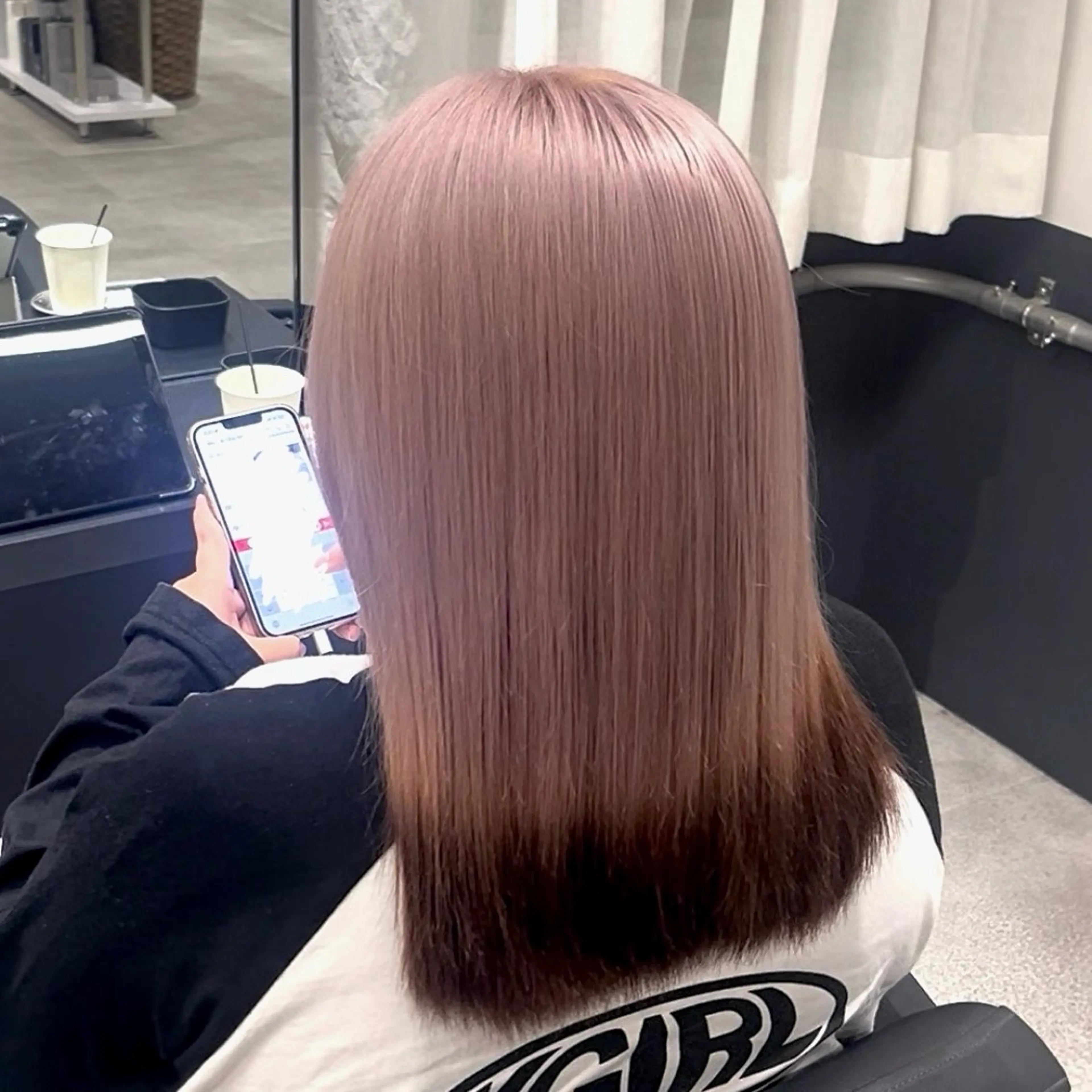 ミディアム カラー ヘアカラー トリートメント EMMA🤍 CIERA.心斎橋のヘアスタイル