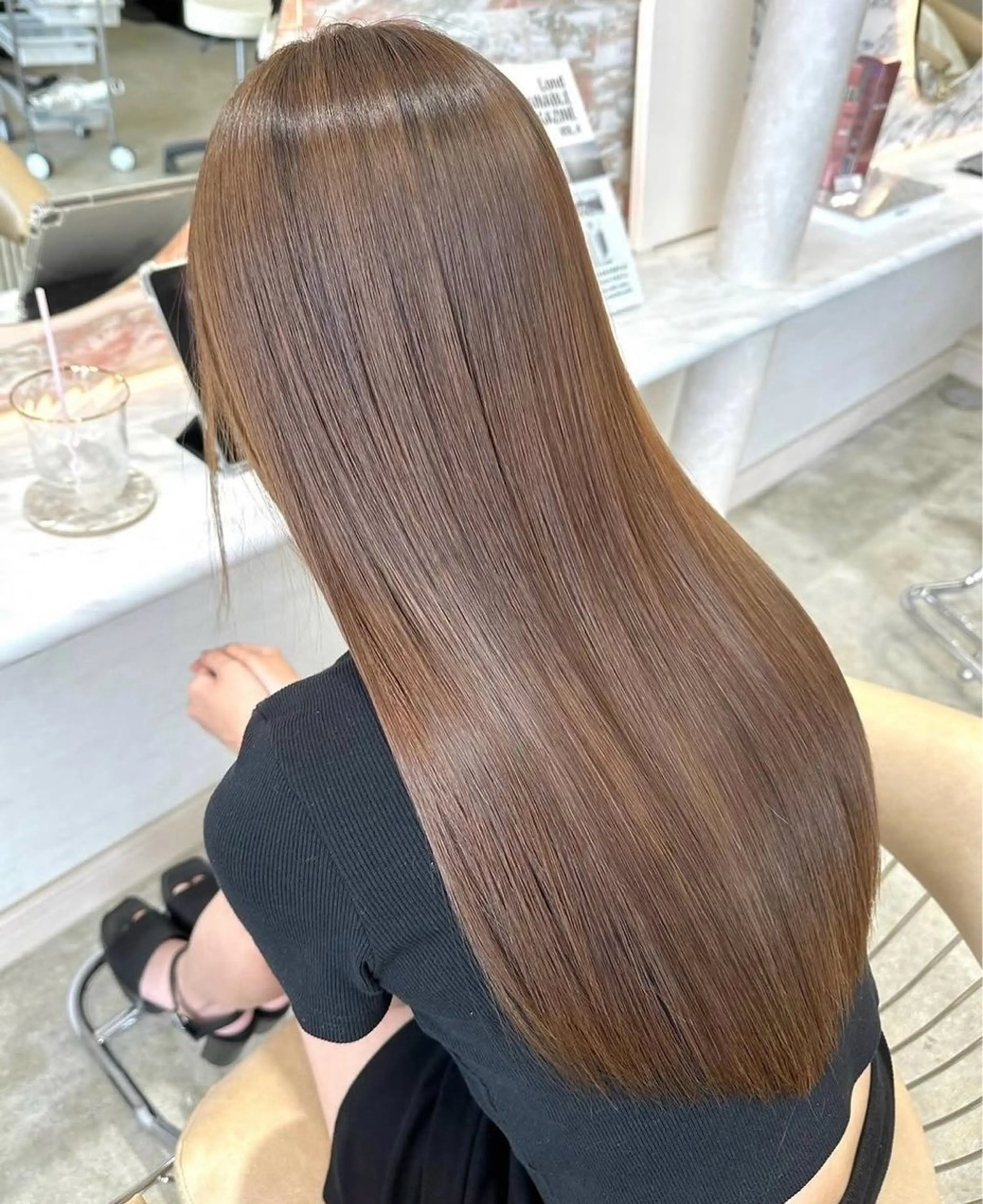 ロング カラー ヘアカラー トリートメント 堀 愛翔のヘアスタイル